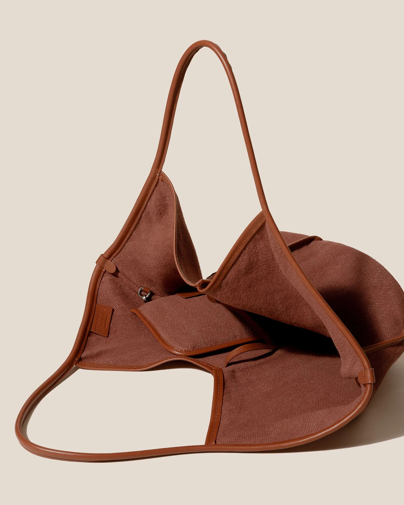 CALELLA SOFT LINEN - Leather-trimmed Tote Bag sold by Hereu Studio product image thumbnail 2