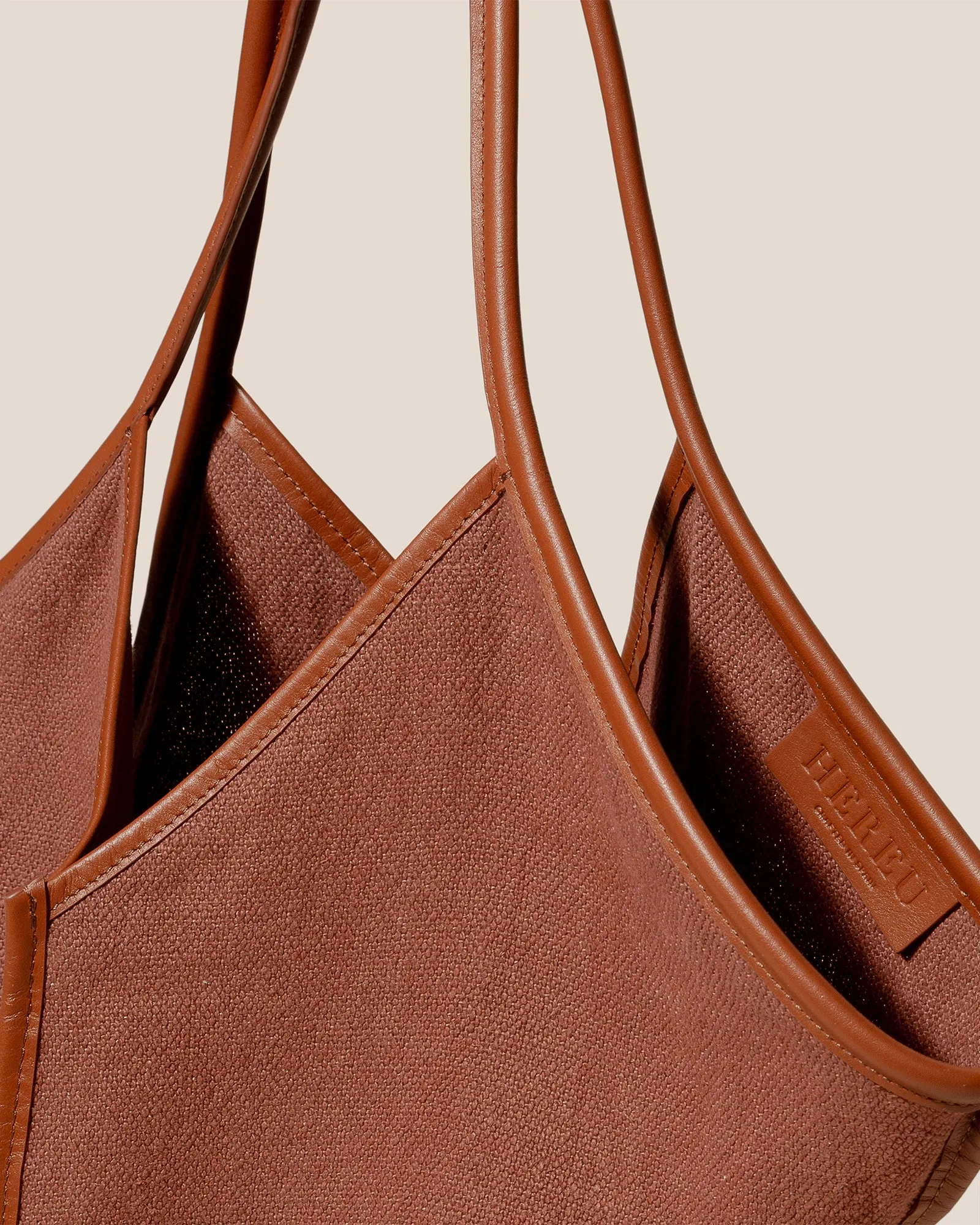 CALELLA SOFT LINEN - Leather-trimmed Tote Bag sold by Hereu Studio product image thumbnail 3