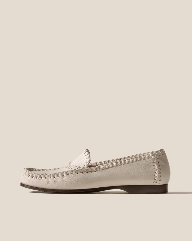SASTRE SUPPLE SHINY - FOR ALL - Braided Seams Slip-On Loafer made by Hereu Studio