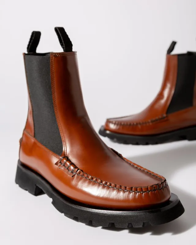 ALDA SPORT - FOR ALL - Low-calf Chelsea Boot sold by Hereu Studio