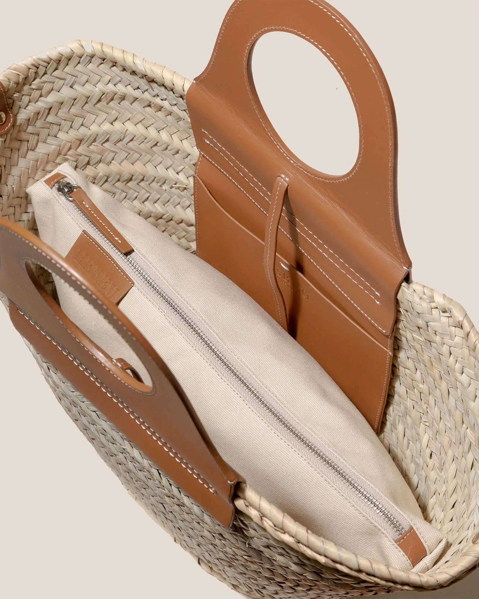 CABAS - Handwoven Straw Tote Bag sold by Hereu Studio product image thumbnail 3