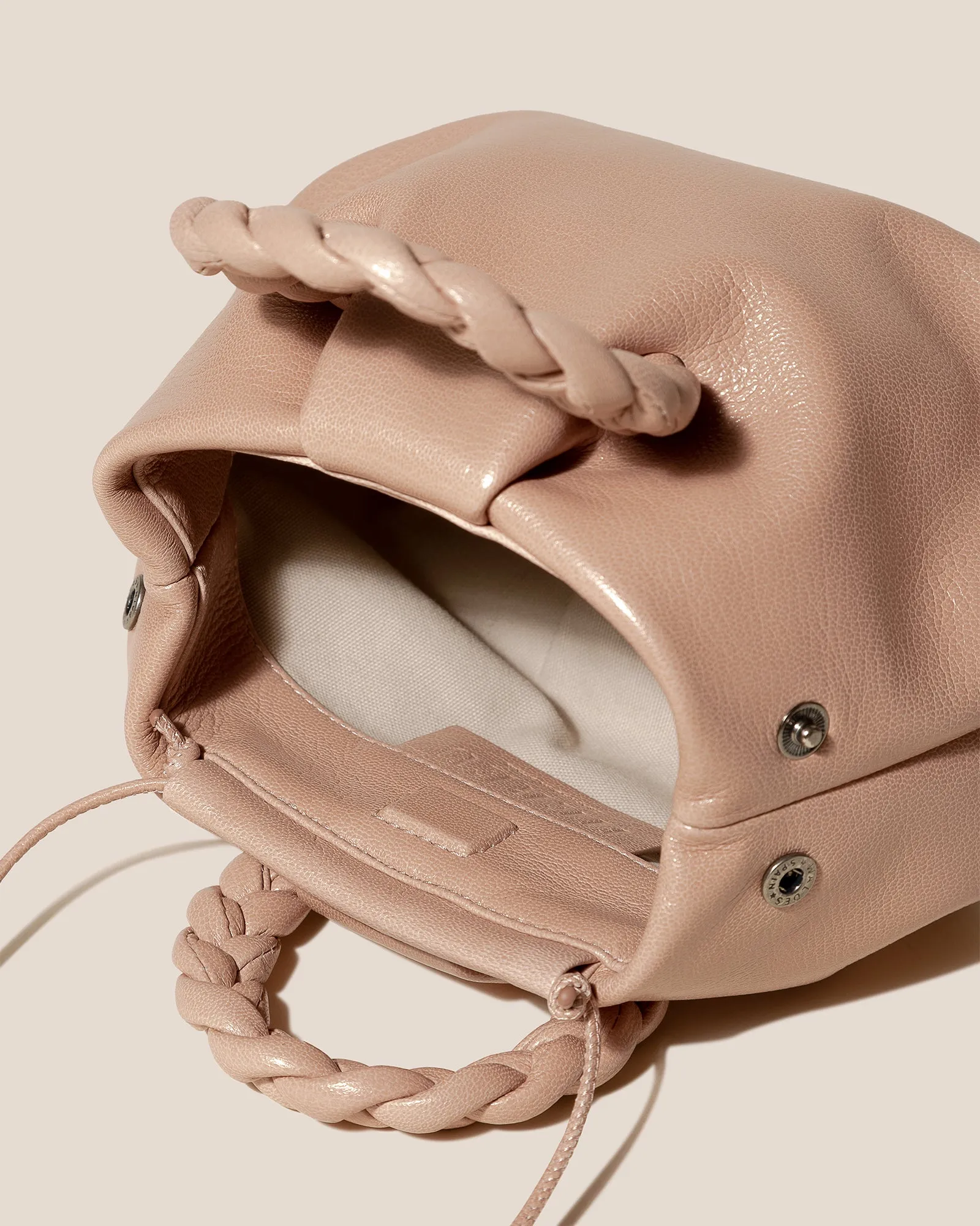 BOMBON SUPPLE SHINY - Plaited-handle Leather Crossbody Bag sold by Hereu Studio product image thumbnail 4