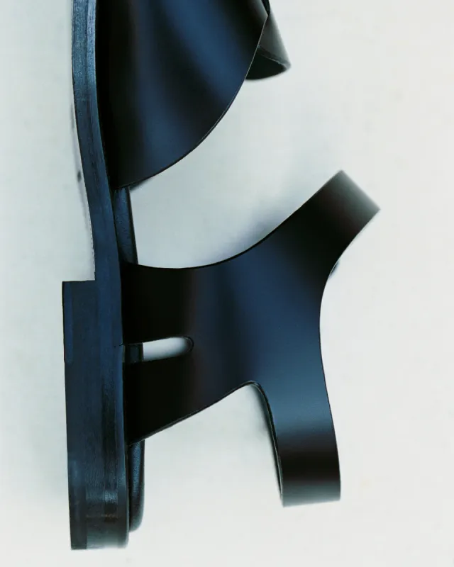 PEDRA - FOR ALL - Squared Closed-Toe Fisherman Sandal sold by Hereu Studio