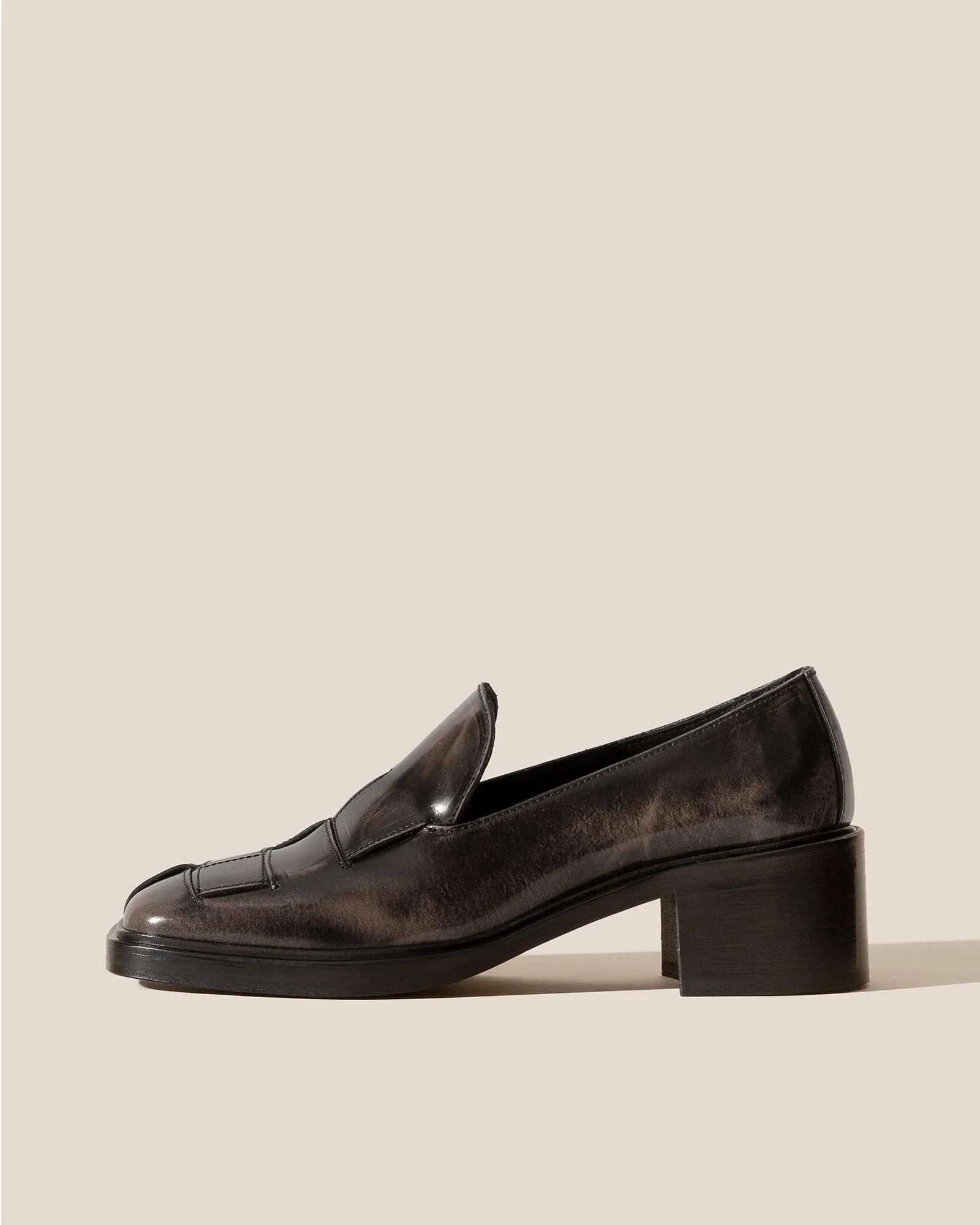 GUERA HEELED - Brushed Interwoven Slip-On Loafer sold by Hereu Studio