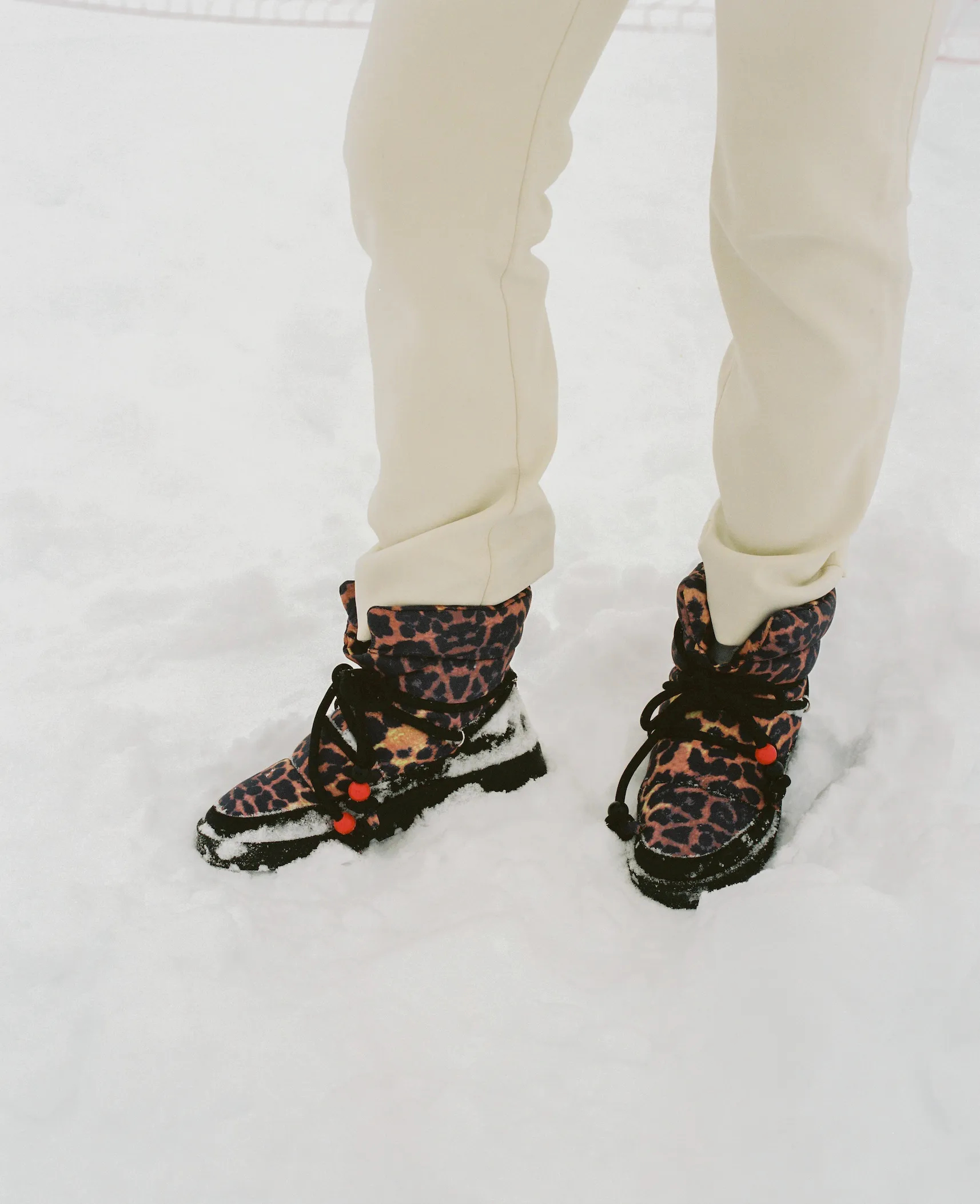Snow boots leopard sold by Arizona Love product image thumbnail 3