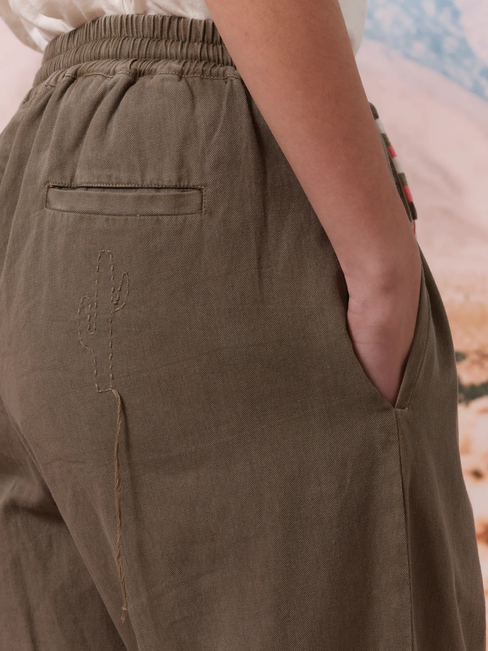 Chino pants kaki sold by Arizona Love product image thumbnail 3