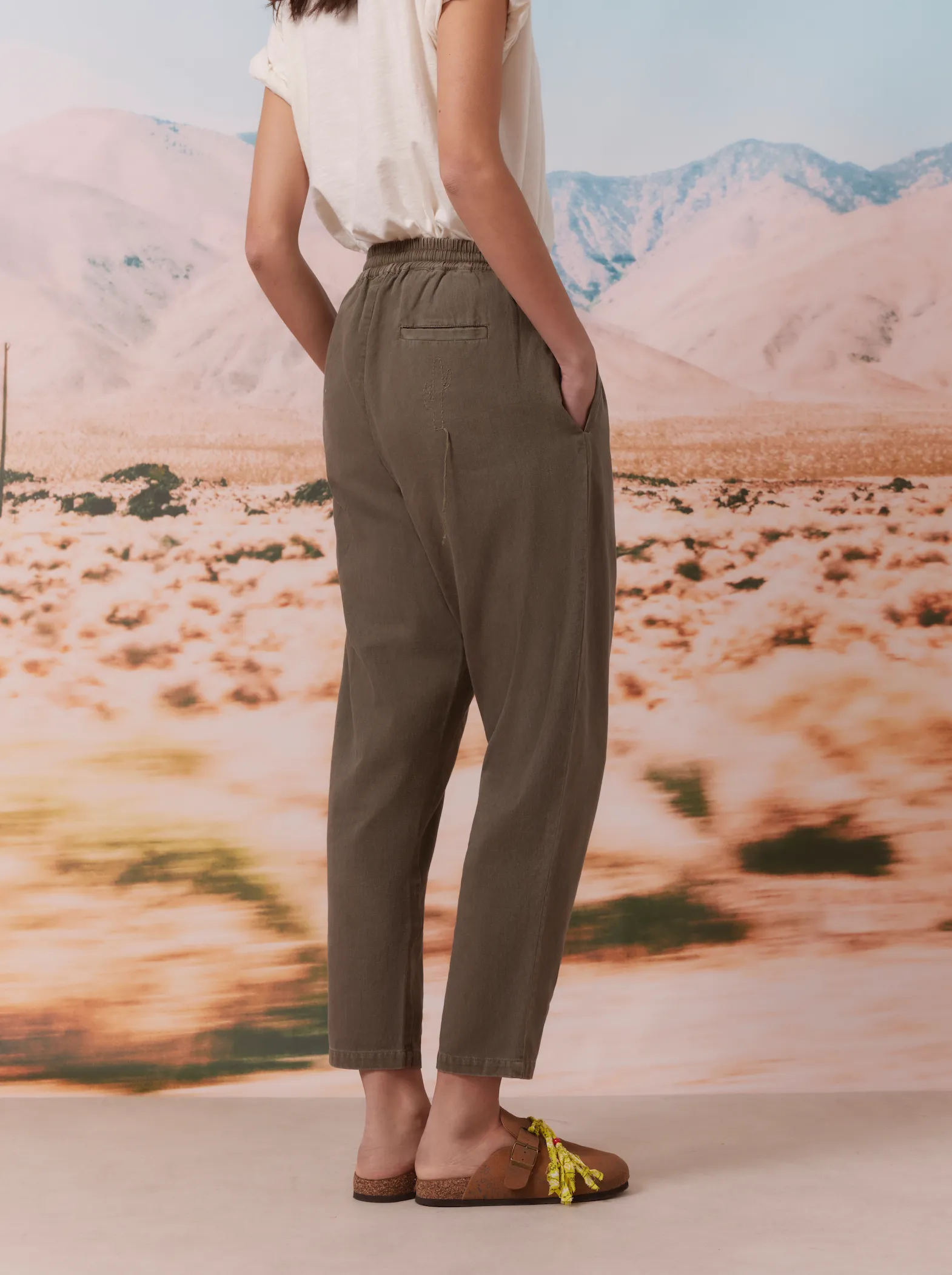 Chino pants kaki sold by Arizona Love product image thumbnail 2