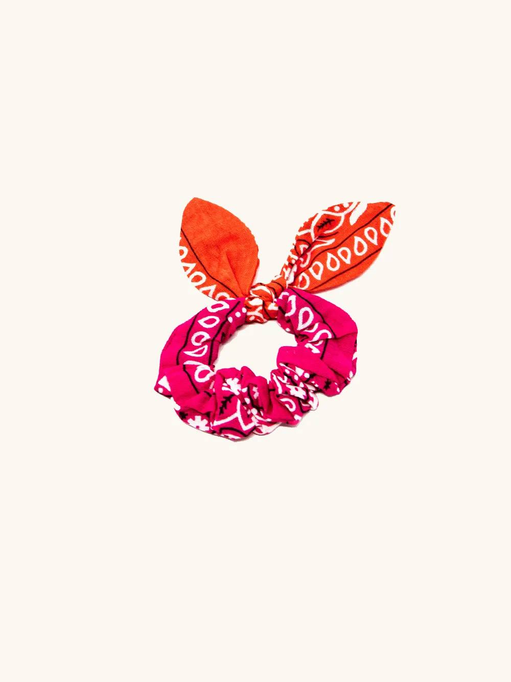 Scrunchy Chouchou Pink Fuchsia sold by Arizona Love
