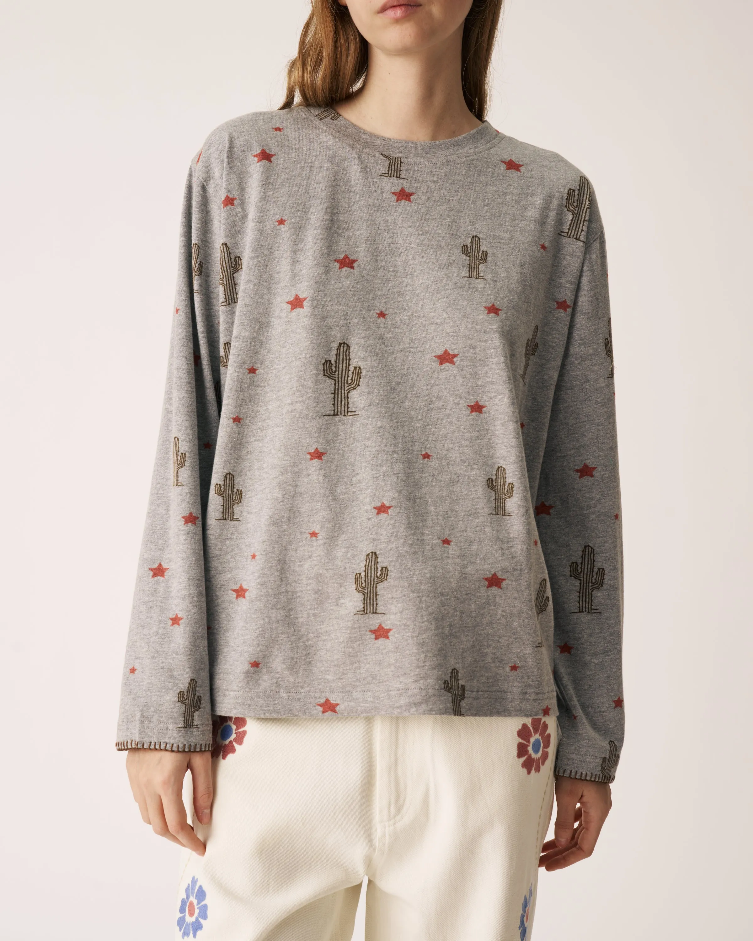 Ali T-shirt grey sold by Arizona Love