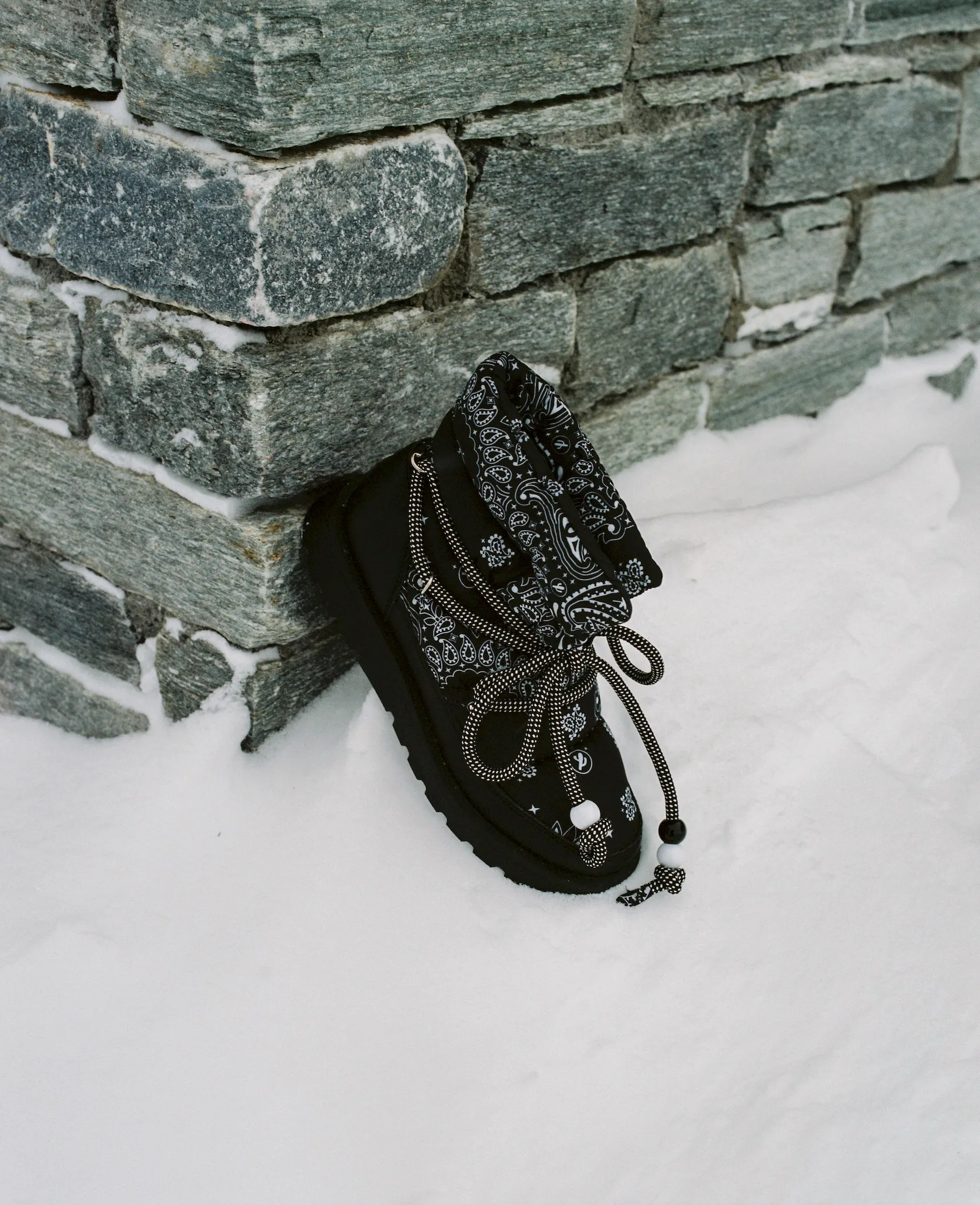WINTER SNOW BOOTS BLACK sold by Arizona Love product image thumbnail 2
