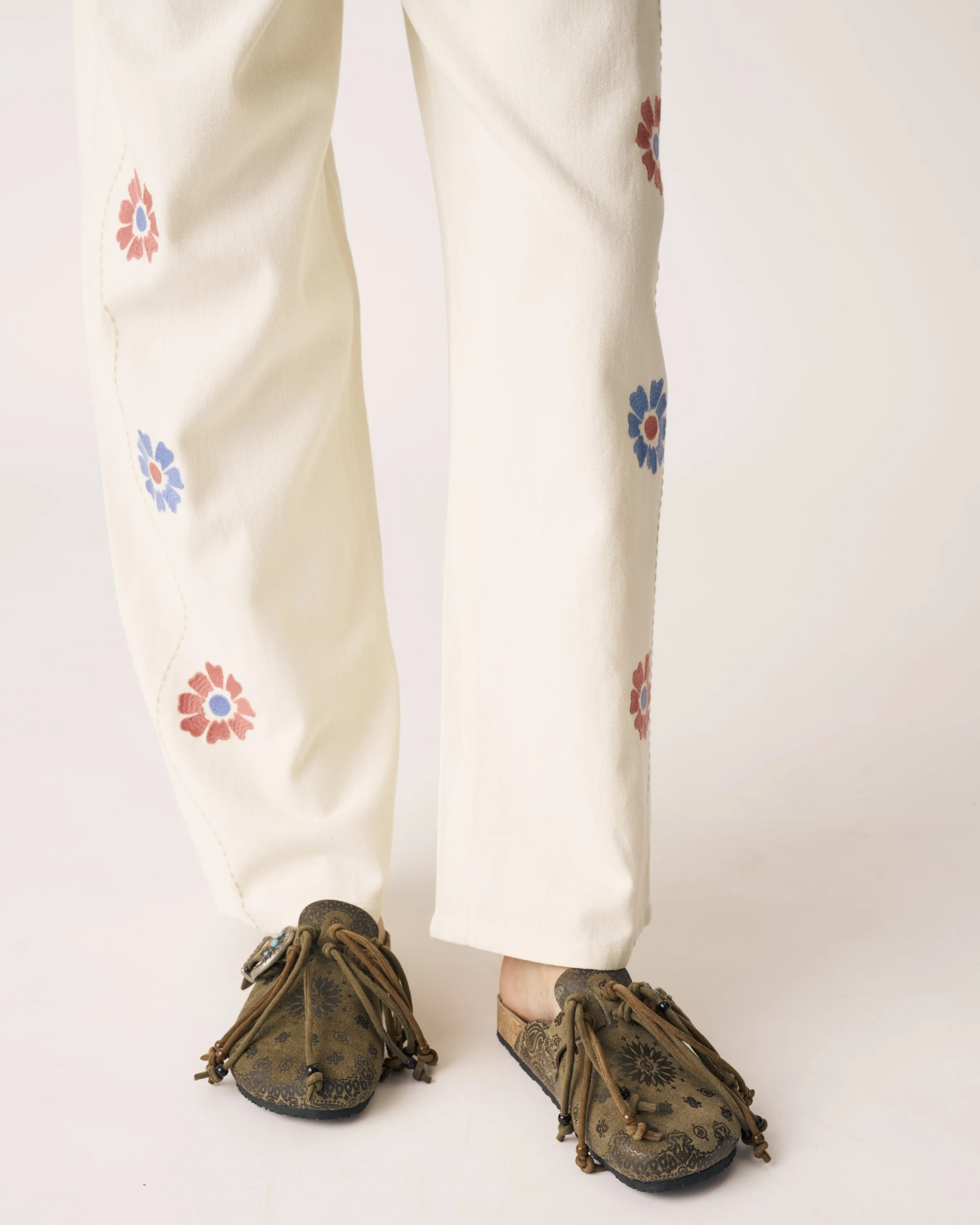 Alma clog kaki sold by Arizona Love product image thumbnail 2