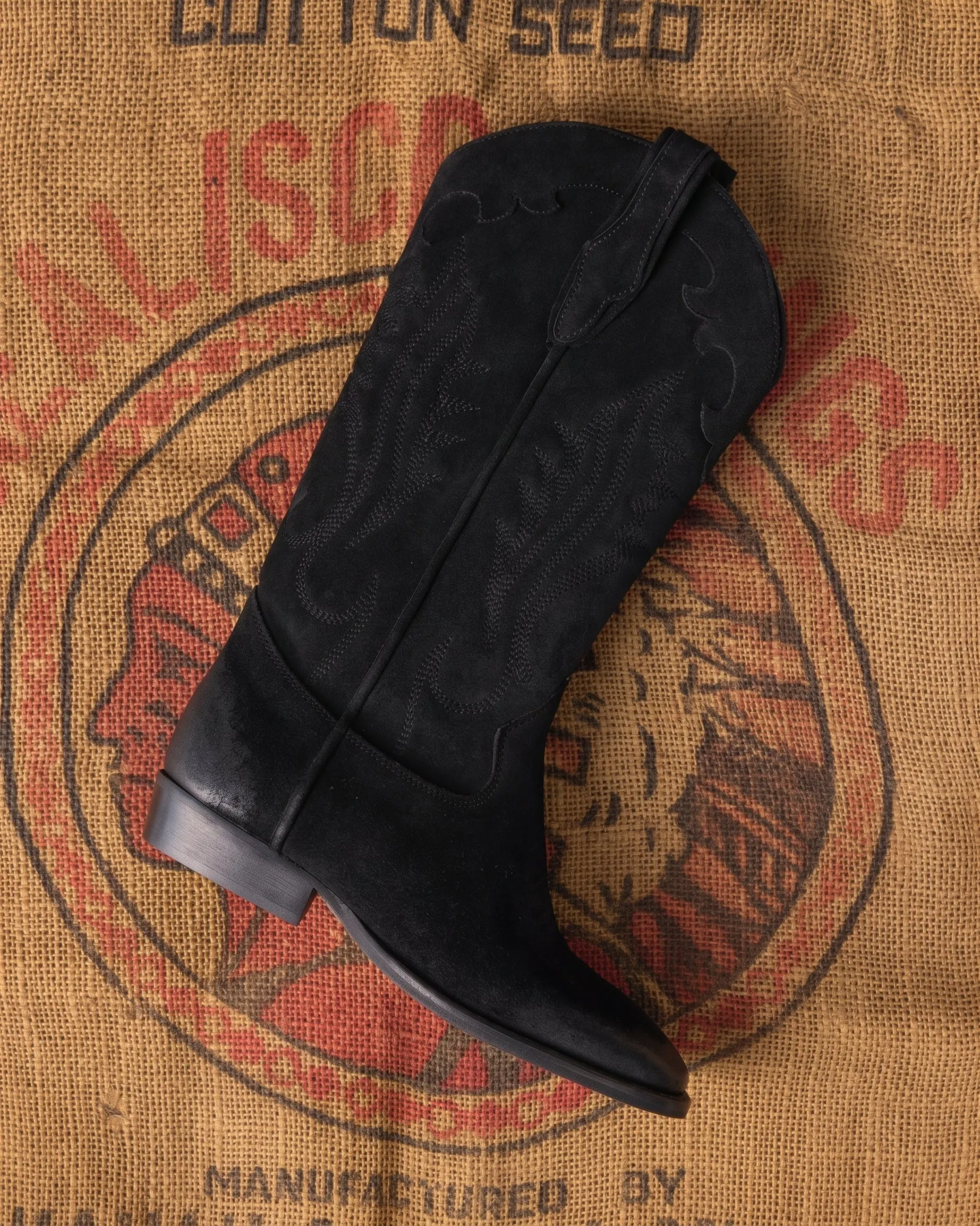 Bowie Black sold by Arizona Love