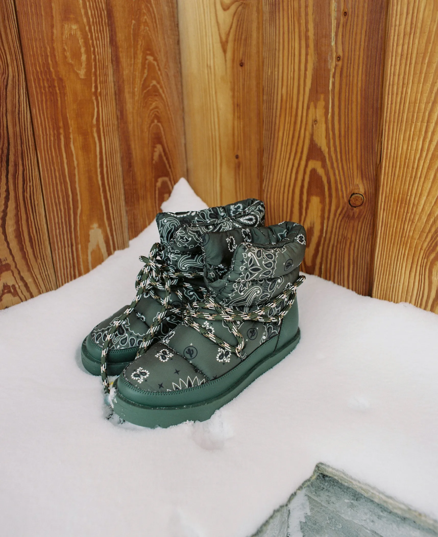 Snow boots kaki sold by Arizona Love product image thumbnail 2