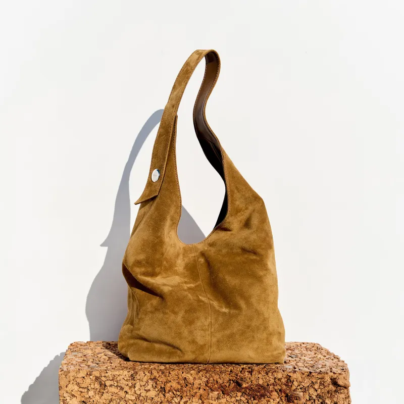 Monday sold by Maeden