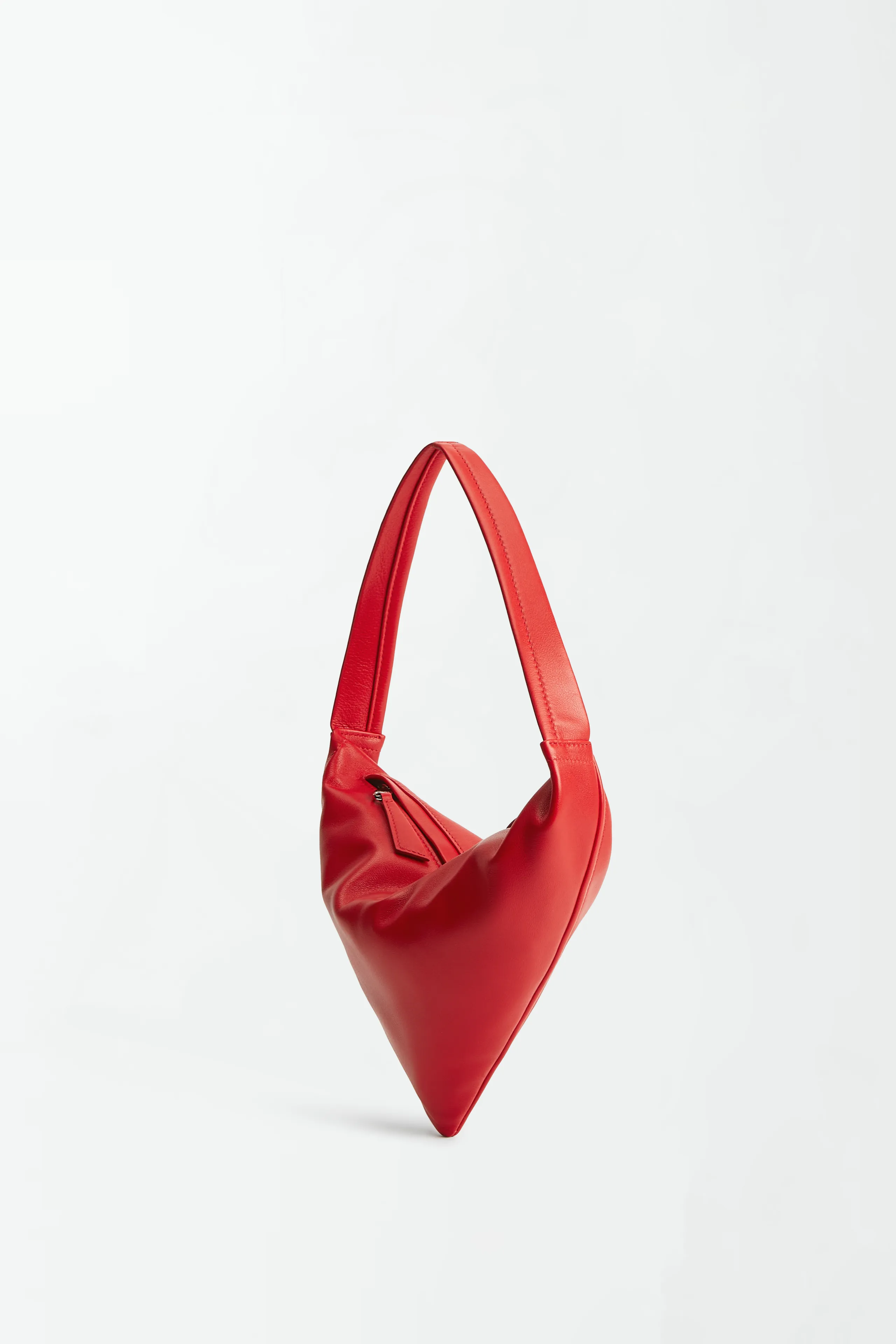 Vancouver Lip sold by Maeden product image thumbnail 2