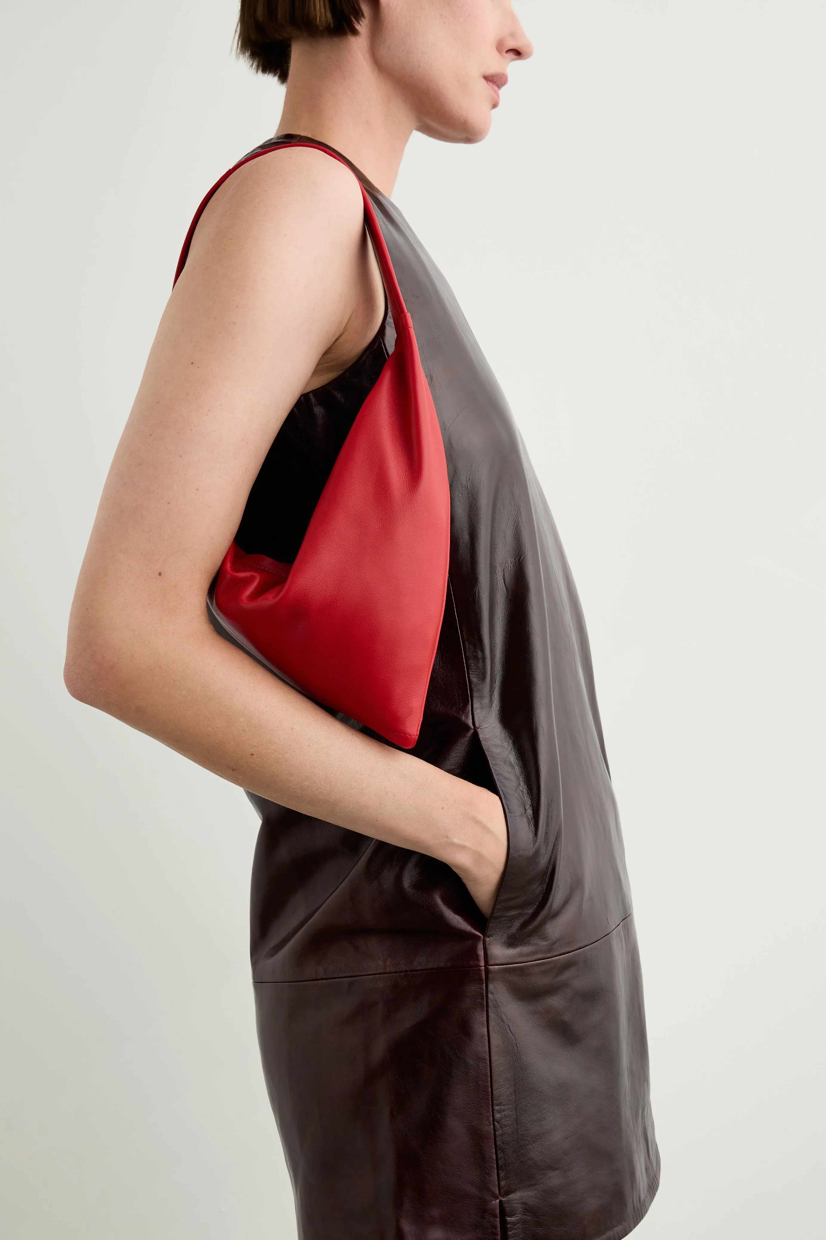 Vancouver Lip sold by Maeden product image thumbnail 3