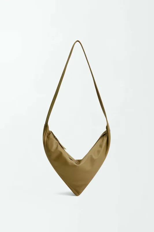 Vancouver Sling Hemp made by Maeden