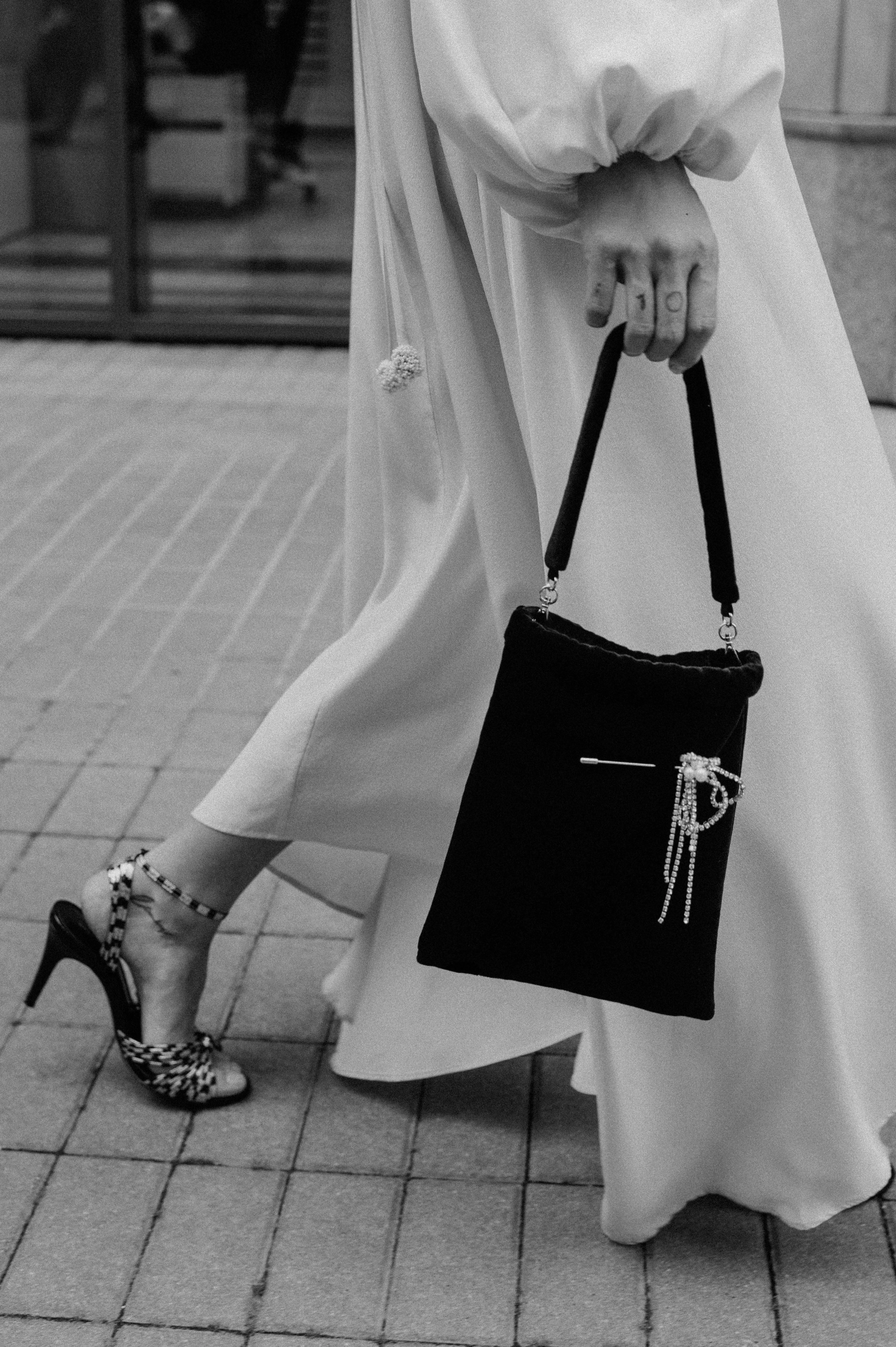 BROSZKA CRYSTAL ORCHID RH x DECOLOVE sold by Roses Hue product image thumbnail 2