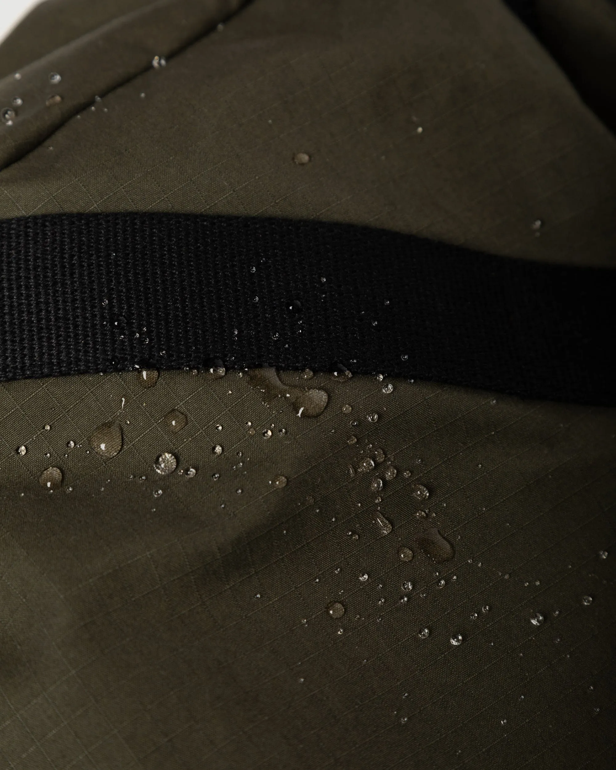 Water Resistant Duffle Bag - Dark Olive sold by Wawwa product image thumbnail 2