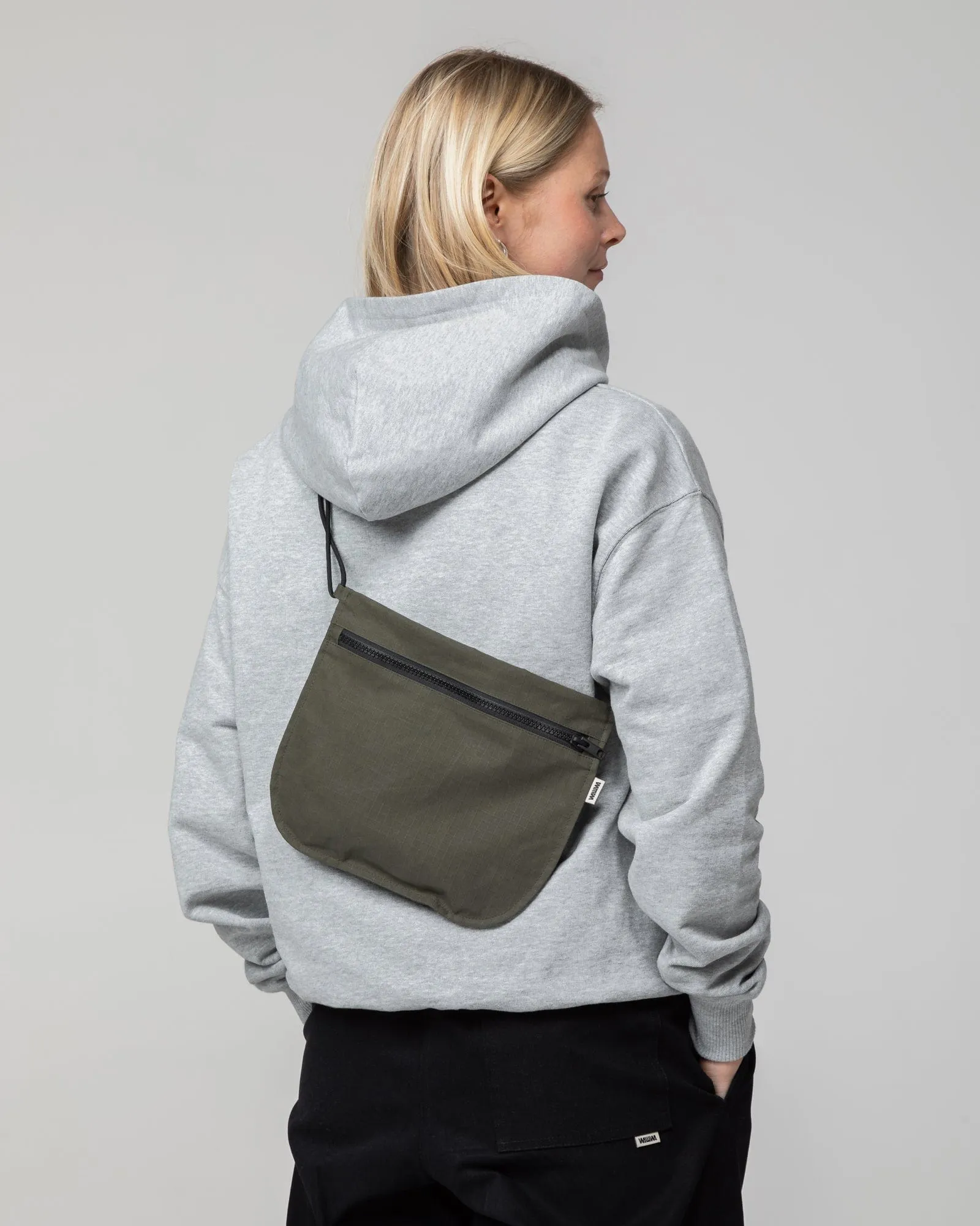 Sacoche Bag - Dark Olive sold by Wawwa product image thumbnail 2