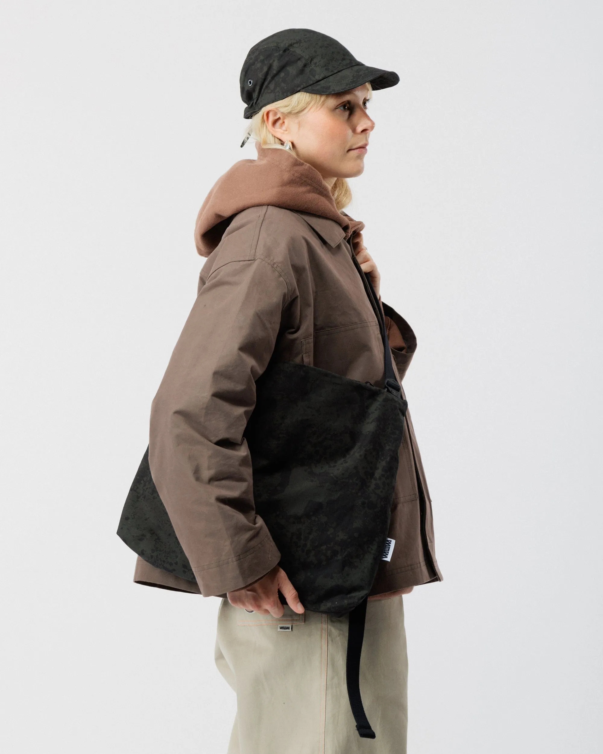 Water Resistant Messenger Bag - Black Ink sold by Wawwa product image thumbnail 4