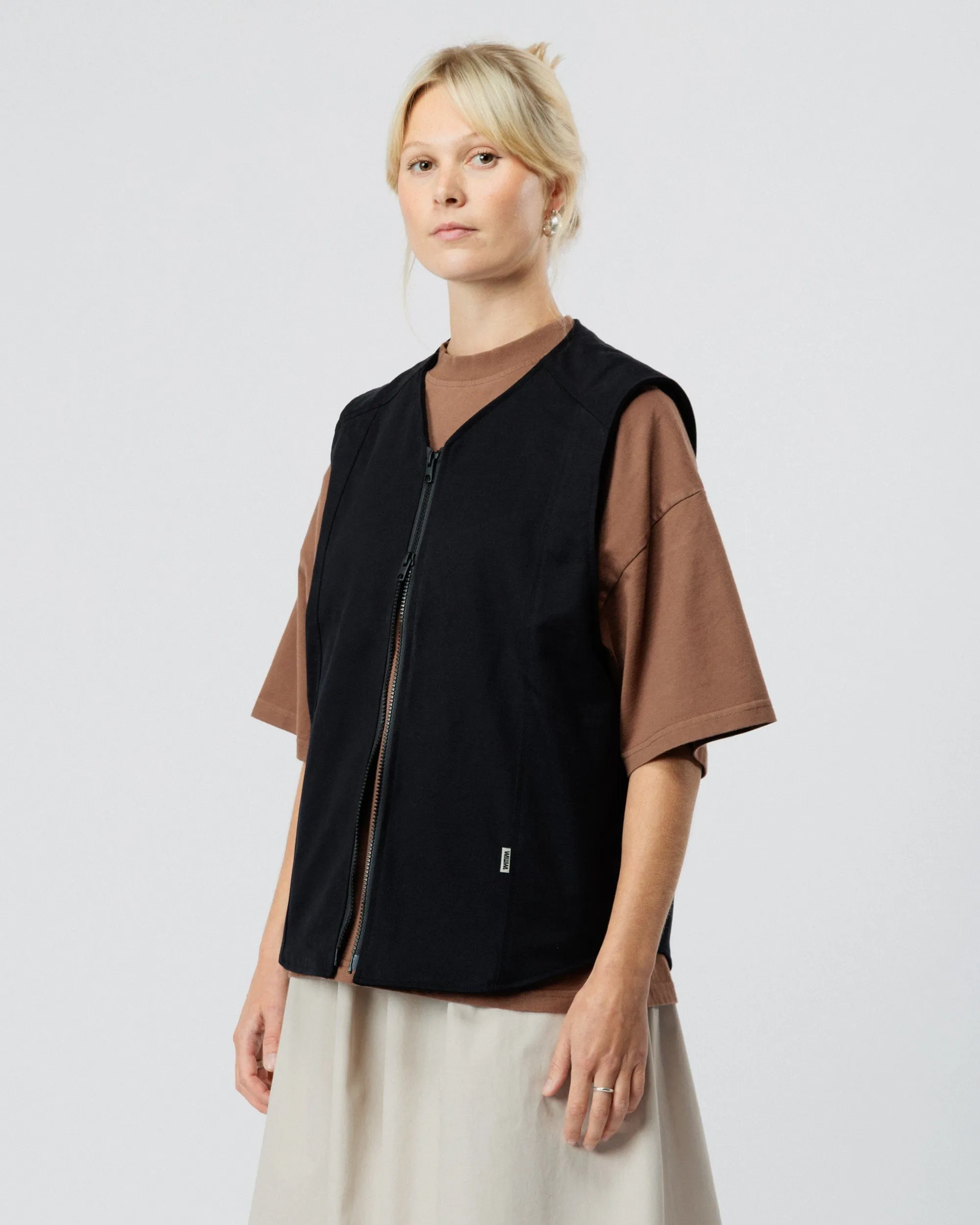 Mill Vest - Black sold by Wawwa product image thumbnail 4
