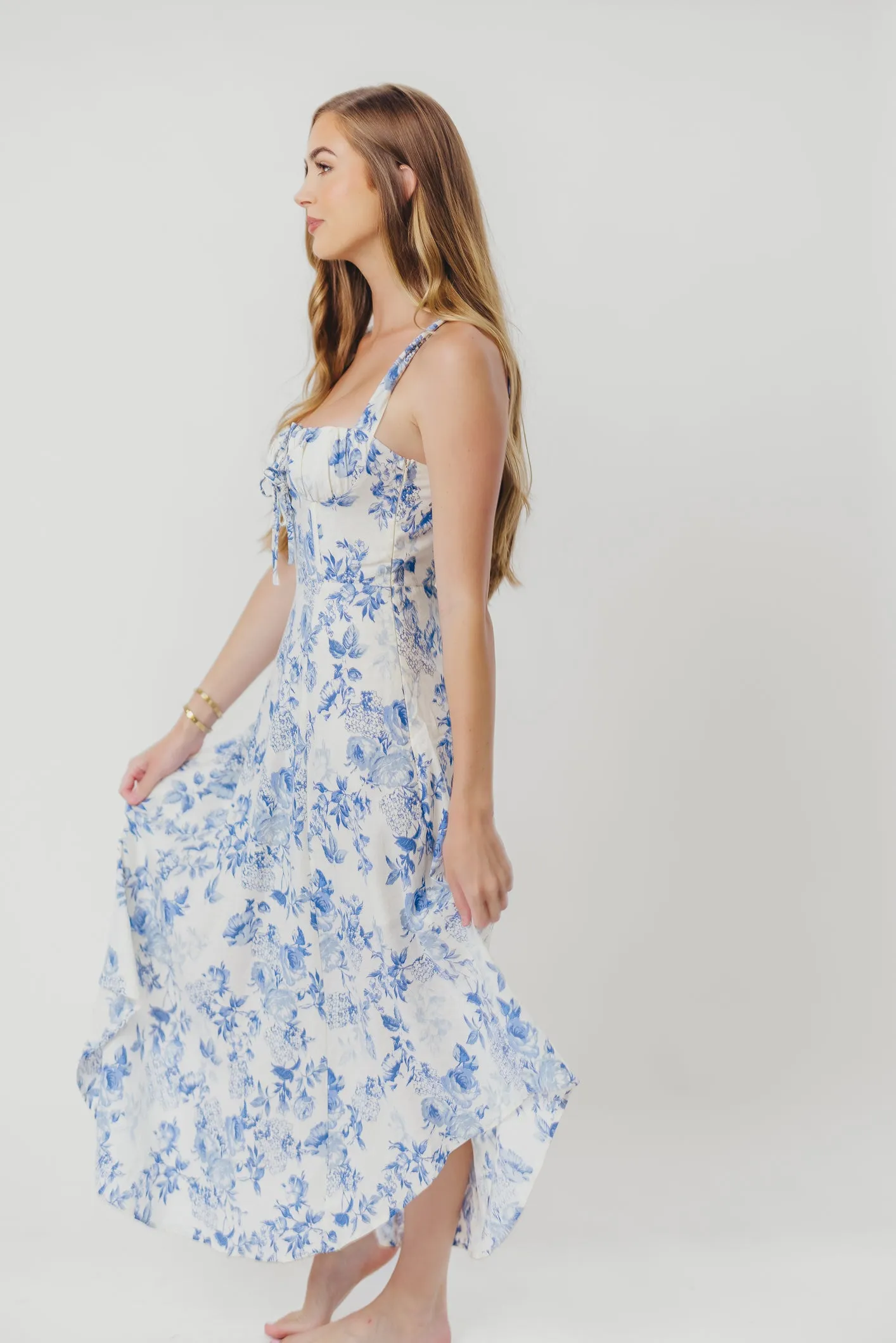 Cassie Linen-Blend Midi Dress in Cream Blue sold by Worth Collective product image thumbnail 4