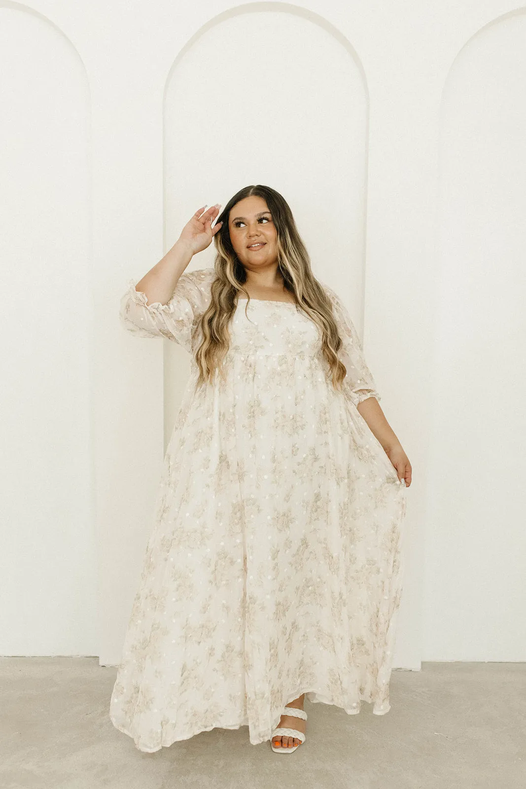 Mona Maxi Dress with Smocking in Cream Floral - Bump Friendly & Inclusive Sizing (S-3XL) *2/2 PRE-ORDER* sold by Worth Collective product image thumbnail 3