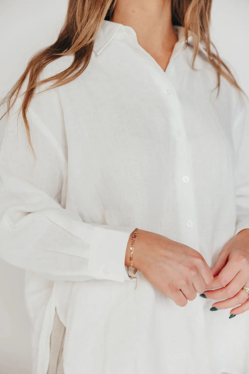 The Evelyn 100% Linen Top in White sold by Worth Collective product image thumbnail 2