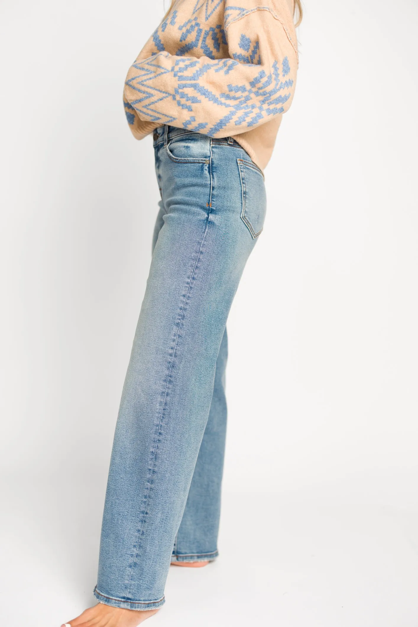 Logan 32” Inseam High Rise Dad Jean in Medium sold by Worth Collective product image thumbnail 3