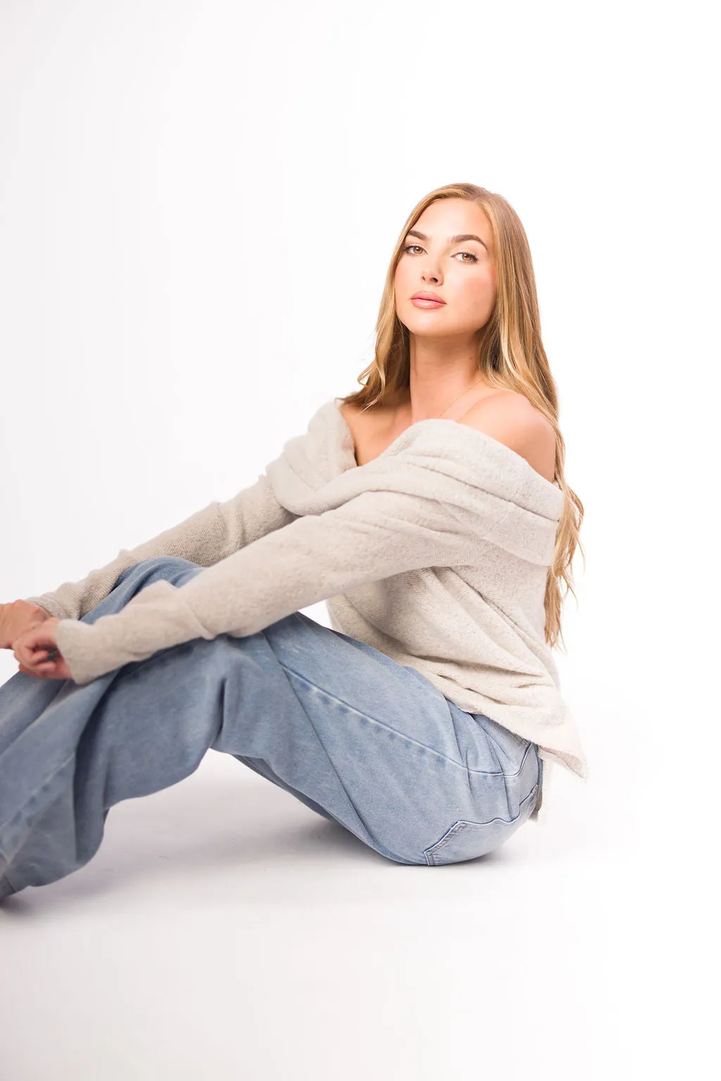 Set the Mood Top in Light Grey sold by Worth Collective product image thumbnail 5