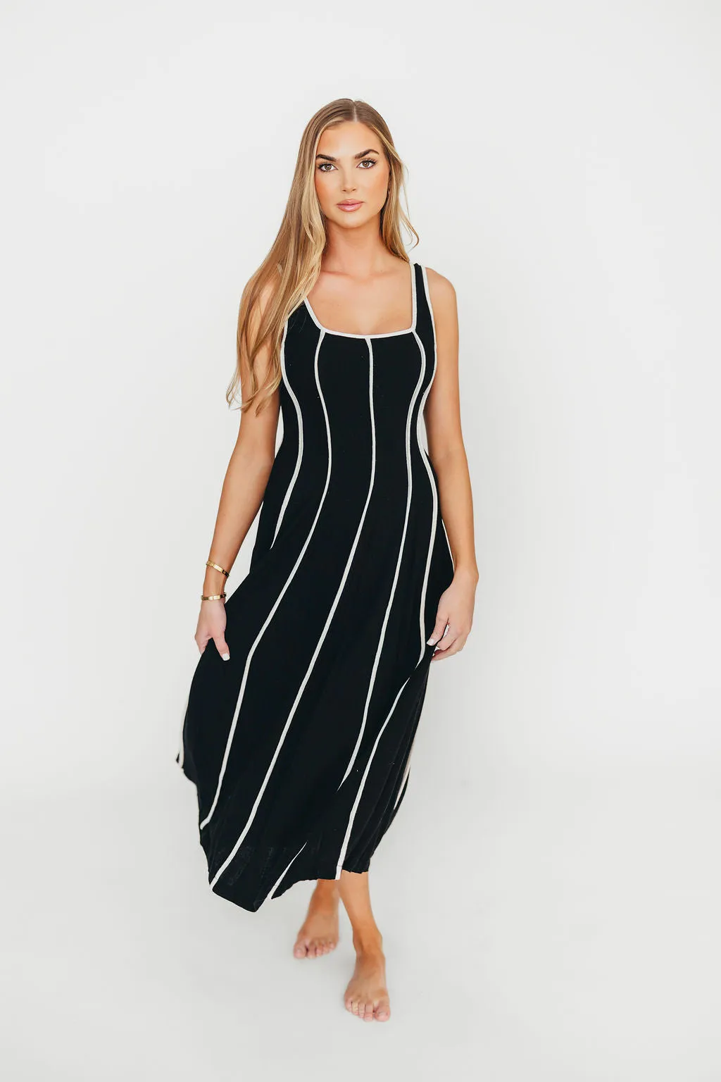 Liza Linen-Blend Midi Dress in Black sold by Worth Collective product image thumbnail 3