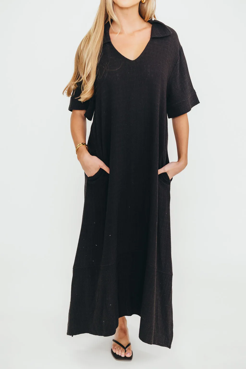 Fallon Linen-Blend Collared Midi Dress in Black - Bump Friendly sold by Worth Collective product image thumbnail 5