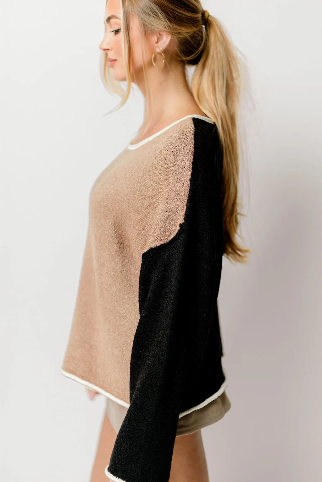 Kit Colorblock Knit Rolled-Edge Sweater in Taupe/Black *Final Sale* sold by Worth Collective product image thumbnail 3