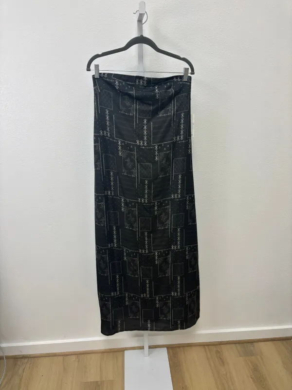 Karson Sleeveless Flare Dress in Black (Sample) sold by Worth Collective