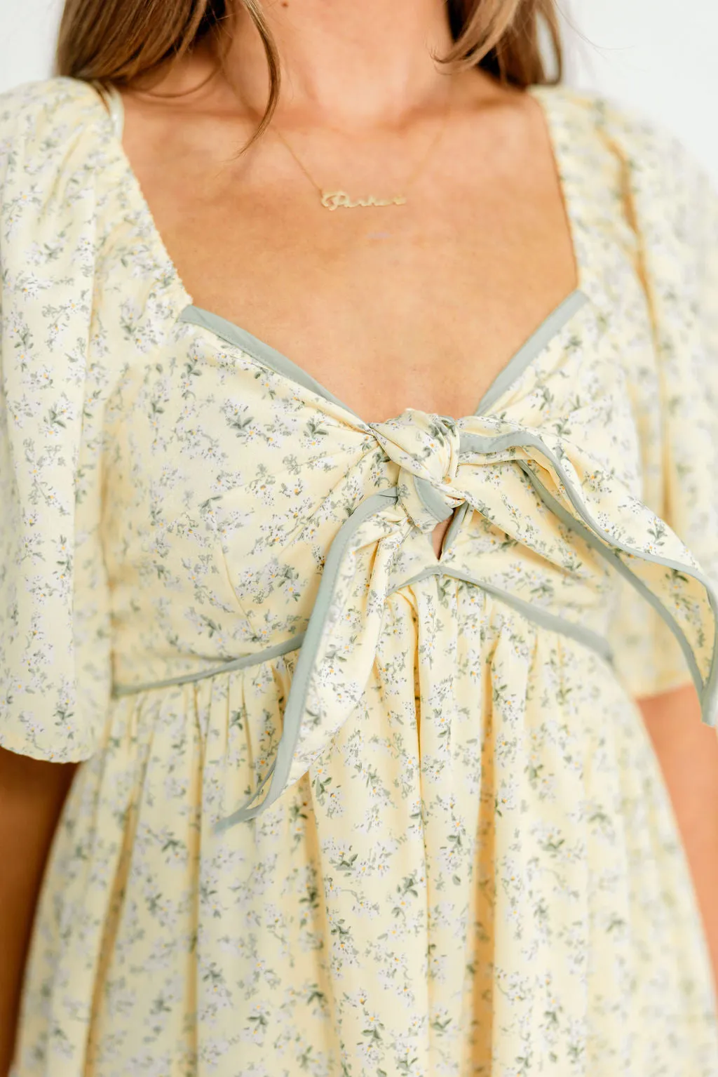 Alexis Floral Midi Dress in Butter Cream - Bump Friendly sold by Worth Collective product image thumbnail 5