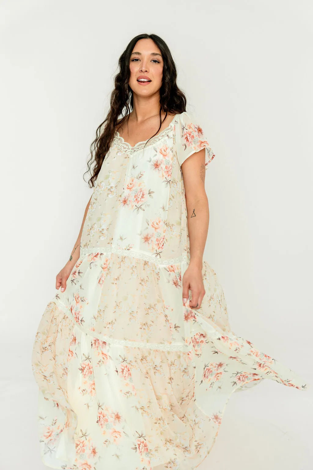 Isabella Floral Lace Trim Maxi Dress in Beige Multi - Bump Friendly sold by Worth Collective product image thumbnail 4