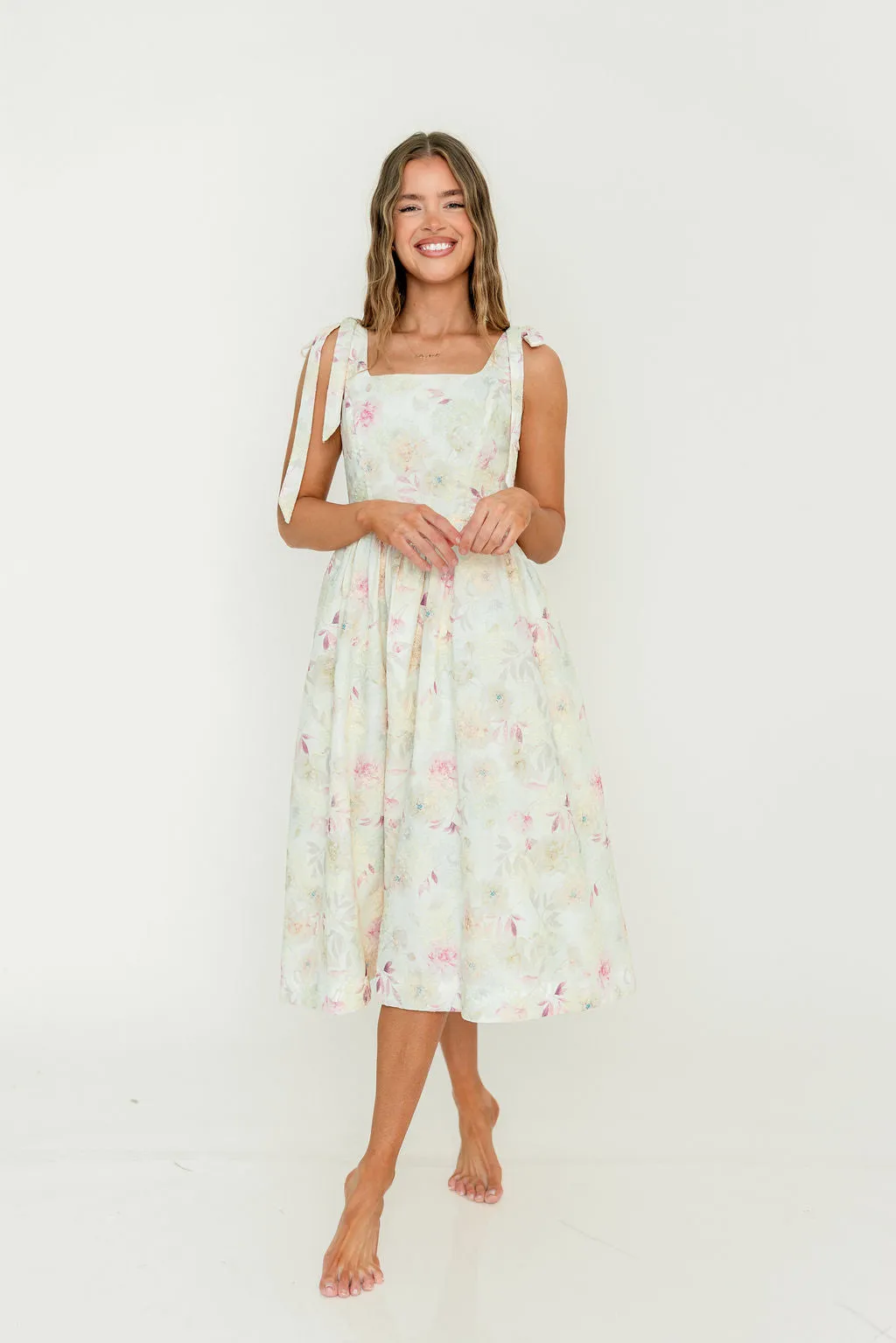 Jenny Floral Midi Dress in Light Pink sold by Worth Collective product image thumbnail 2
