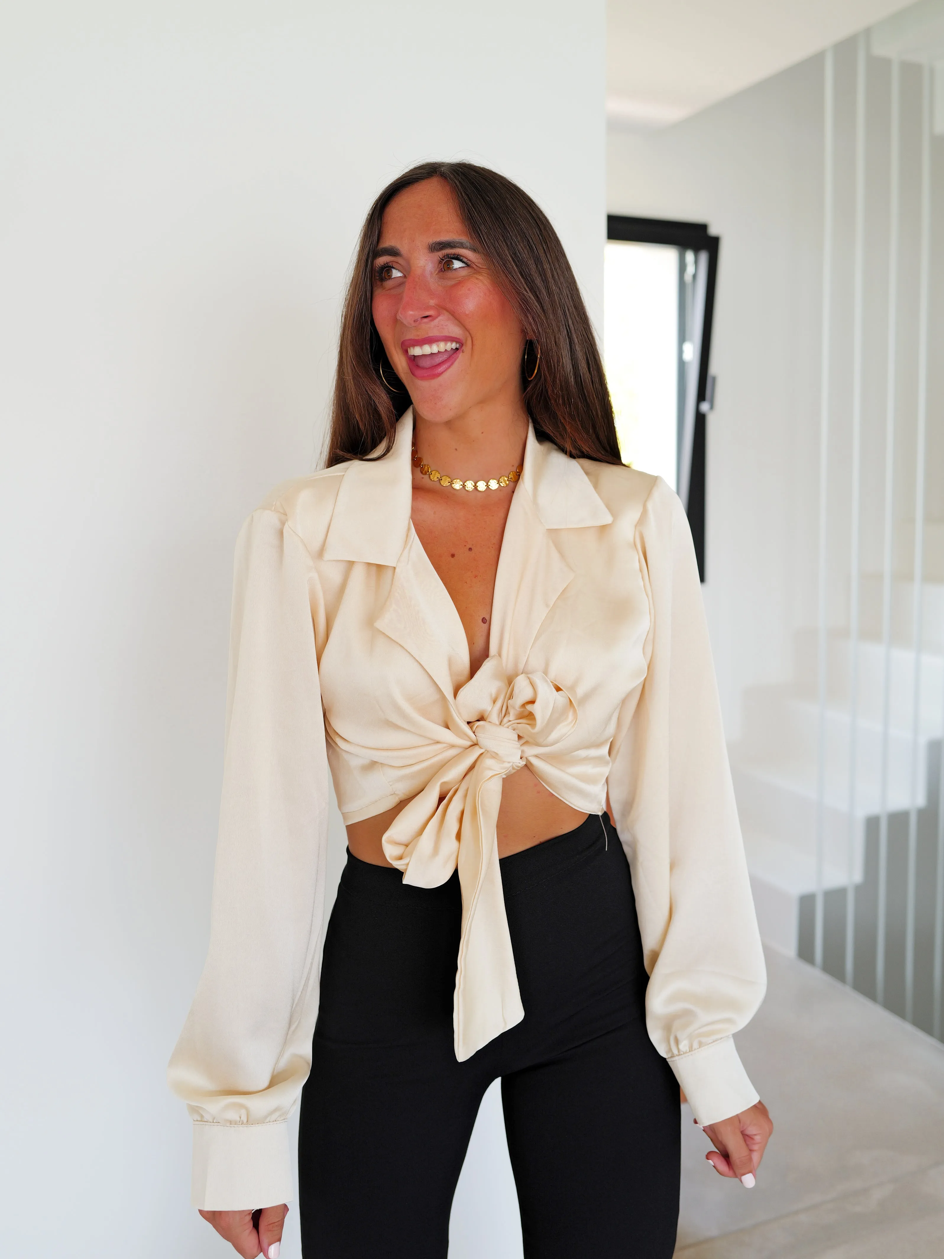 Blusa lazada raso perla sold by Sorellas product image thumbnail 5