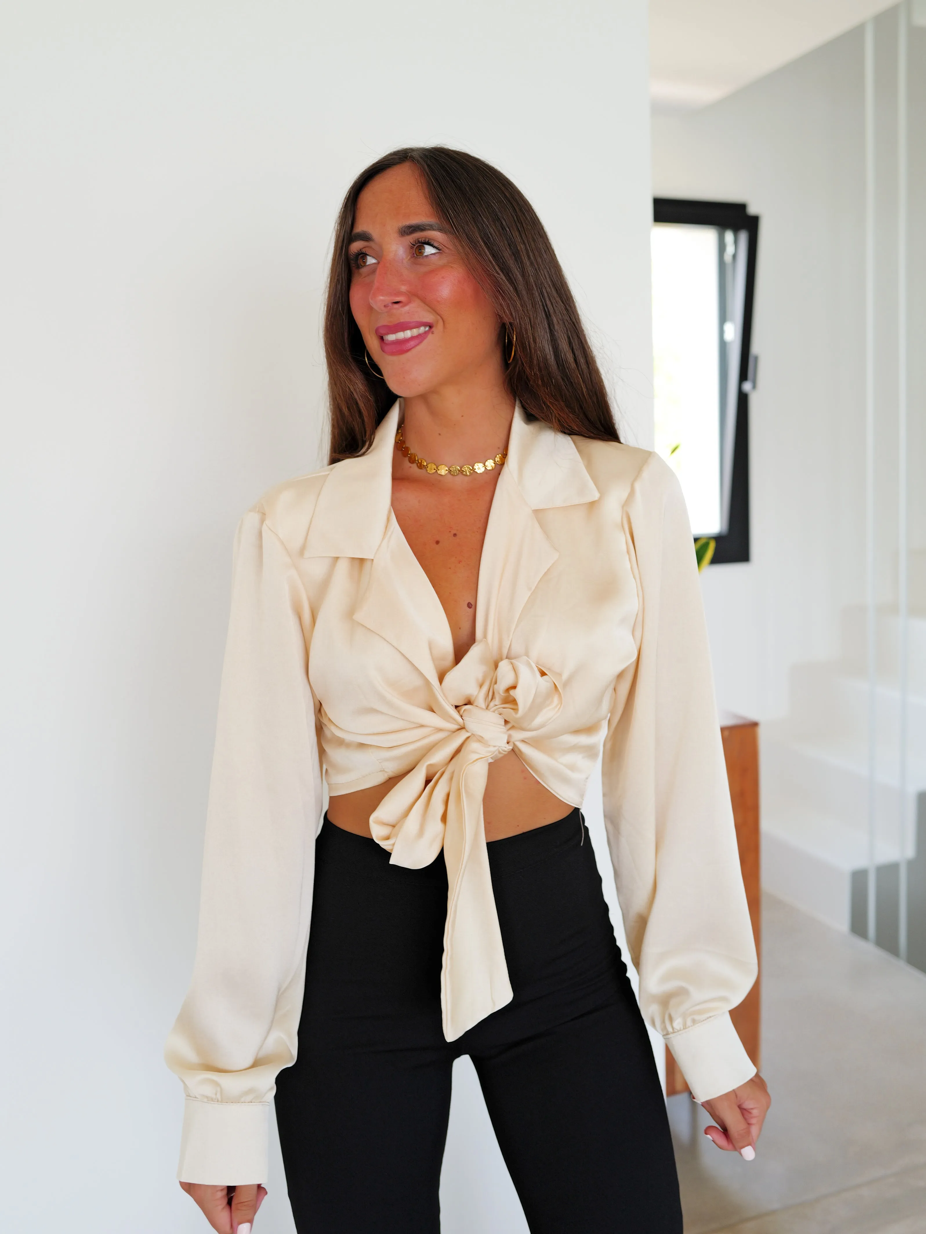 Blusa lazada raso perla sold by Sorellas product image thumbnail 4