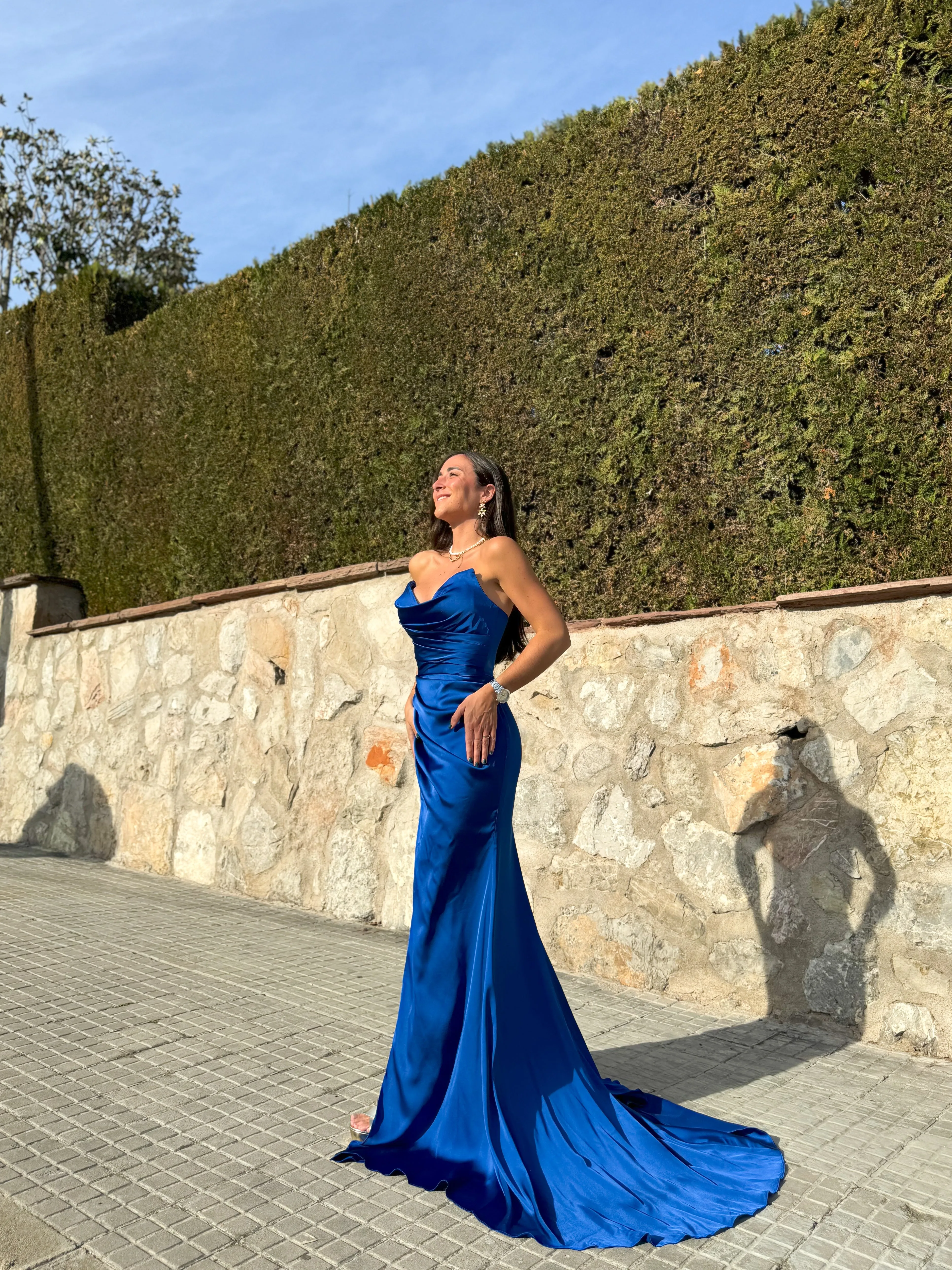 Vestido palabra picos raso azul sold by Sorellas product image thumbnail 4