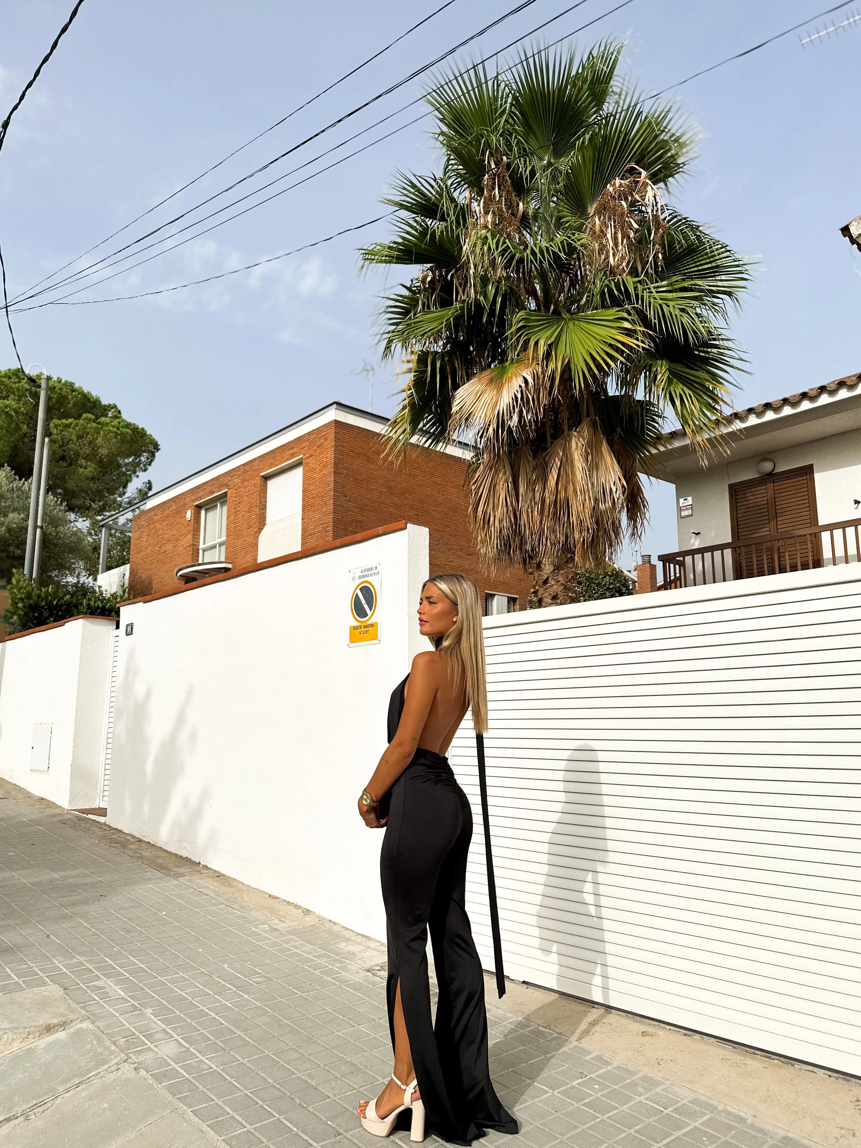 Mono choker negro sold by Sorellas product image thumbnail 2