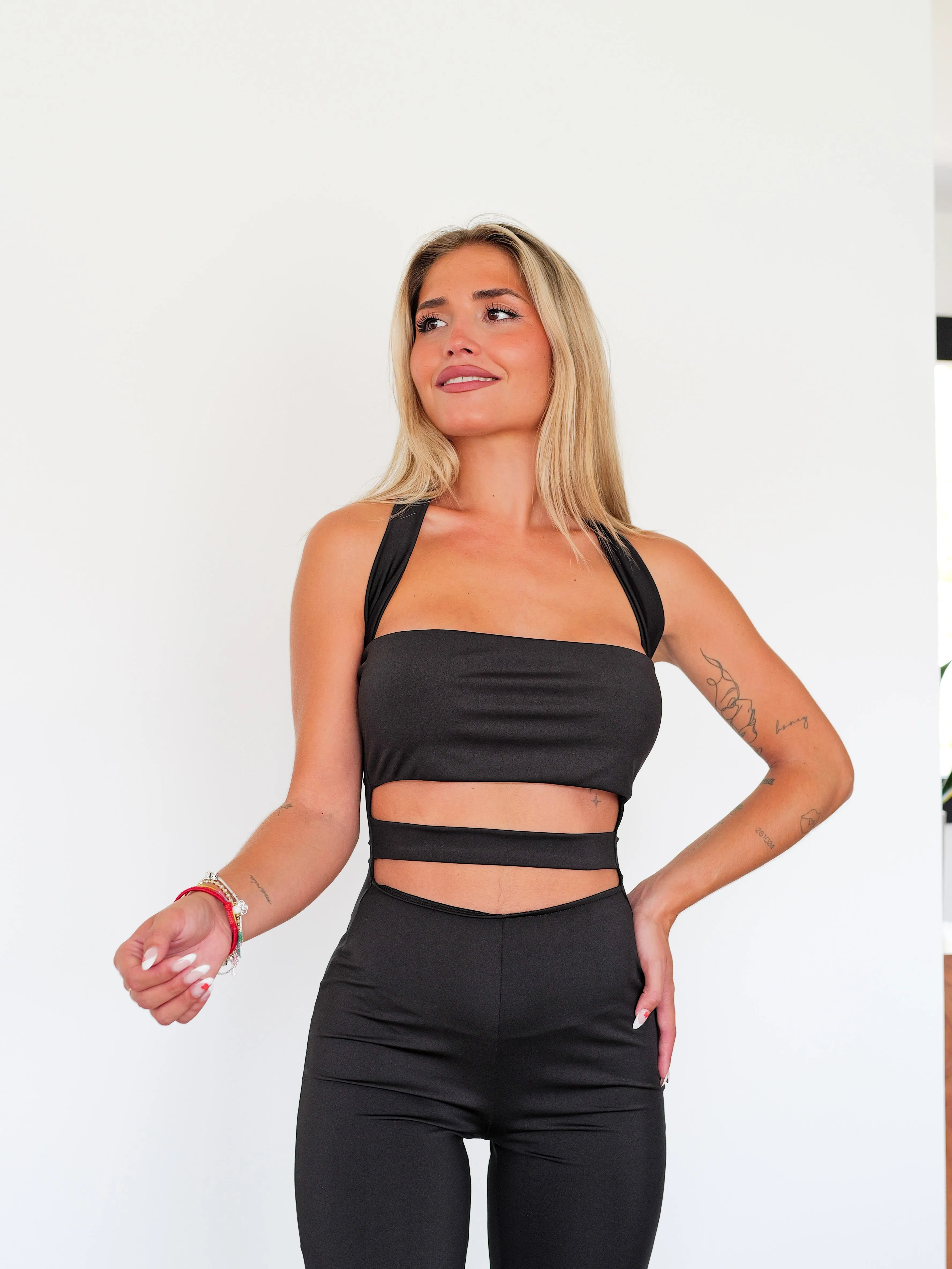 Mono bandas espalda negro sold by Sorellas product image thumbnail 3