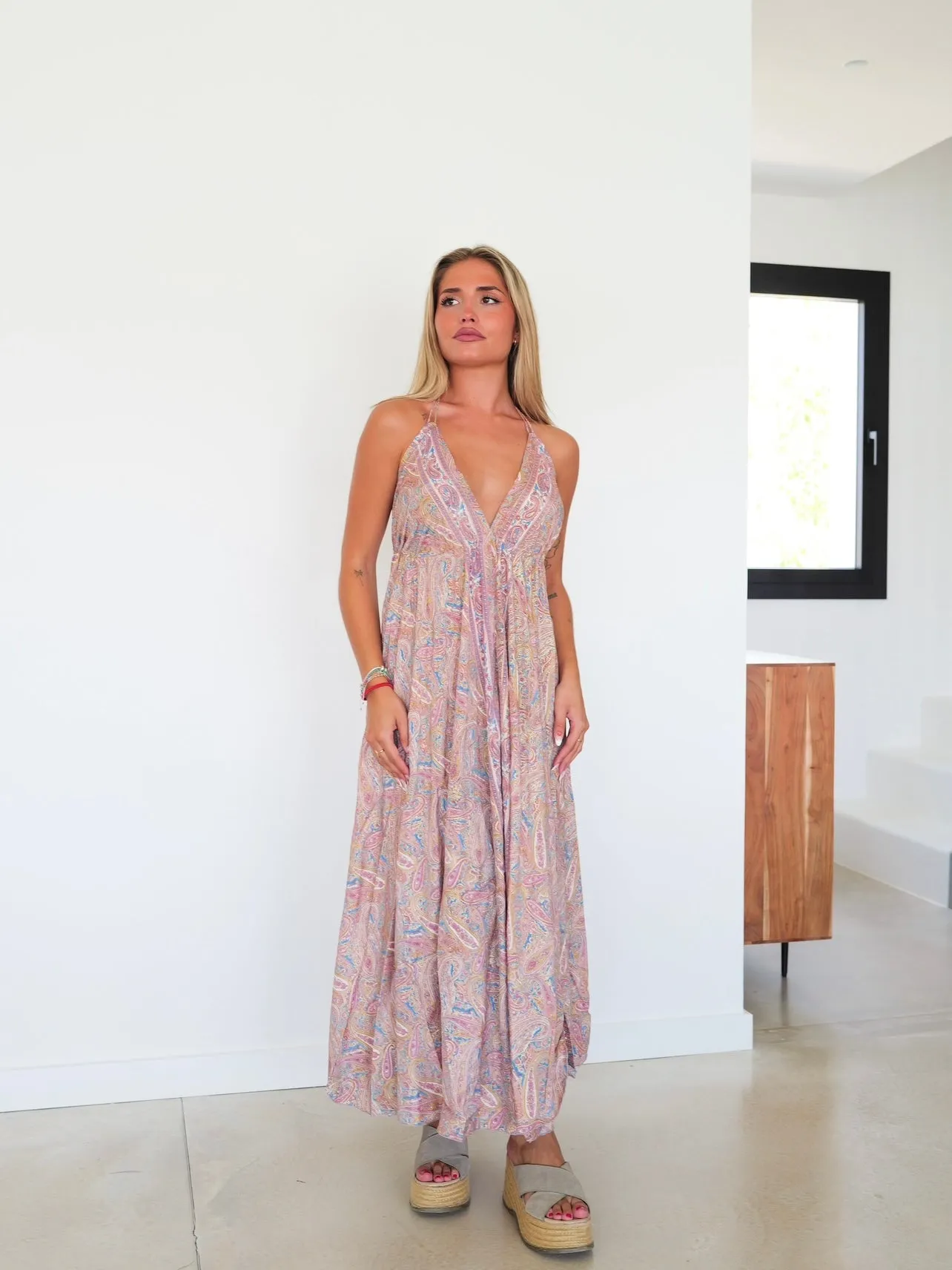 Vestido boho largo lavanda sold by Sorellas product image thumbnail 3