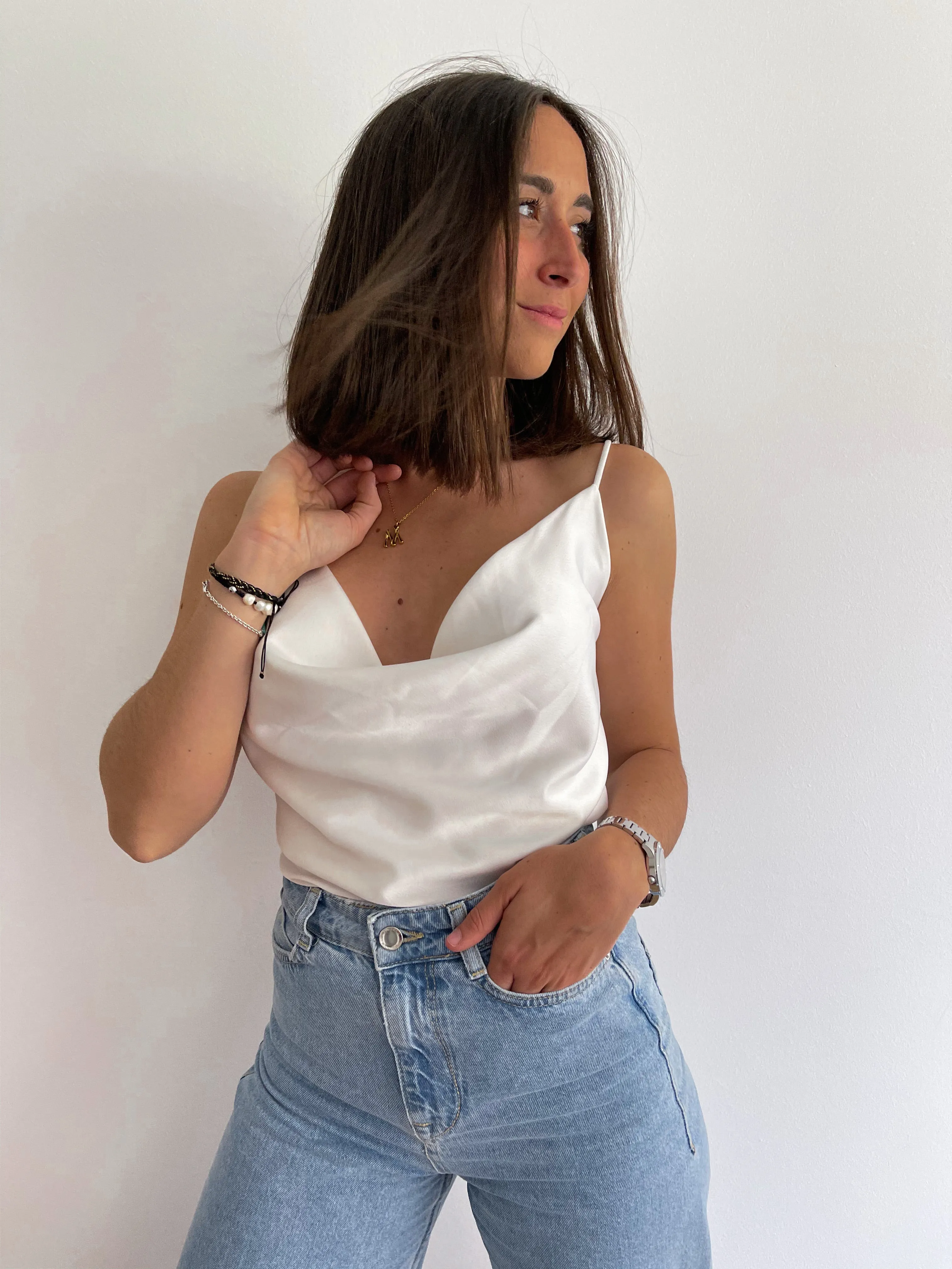 Top satén tirantes blanco sold by Sorellas
