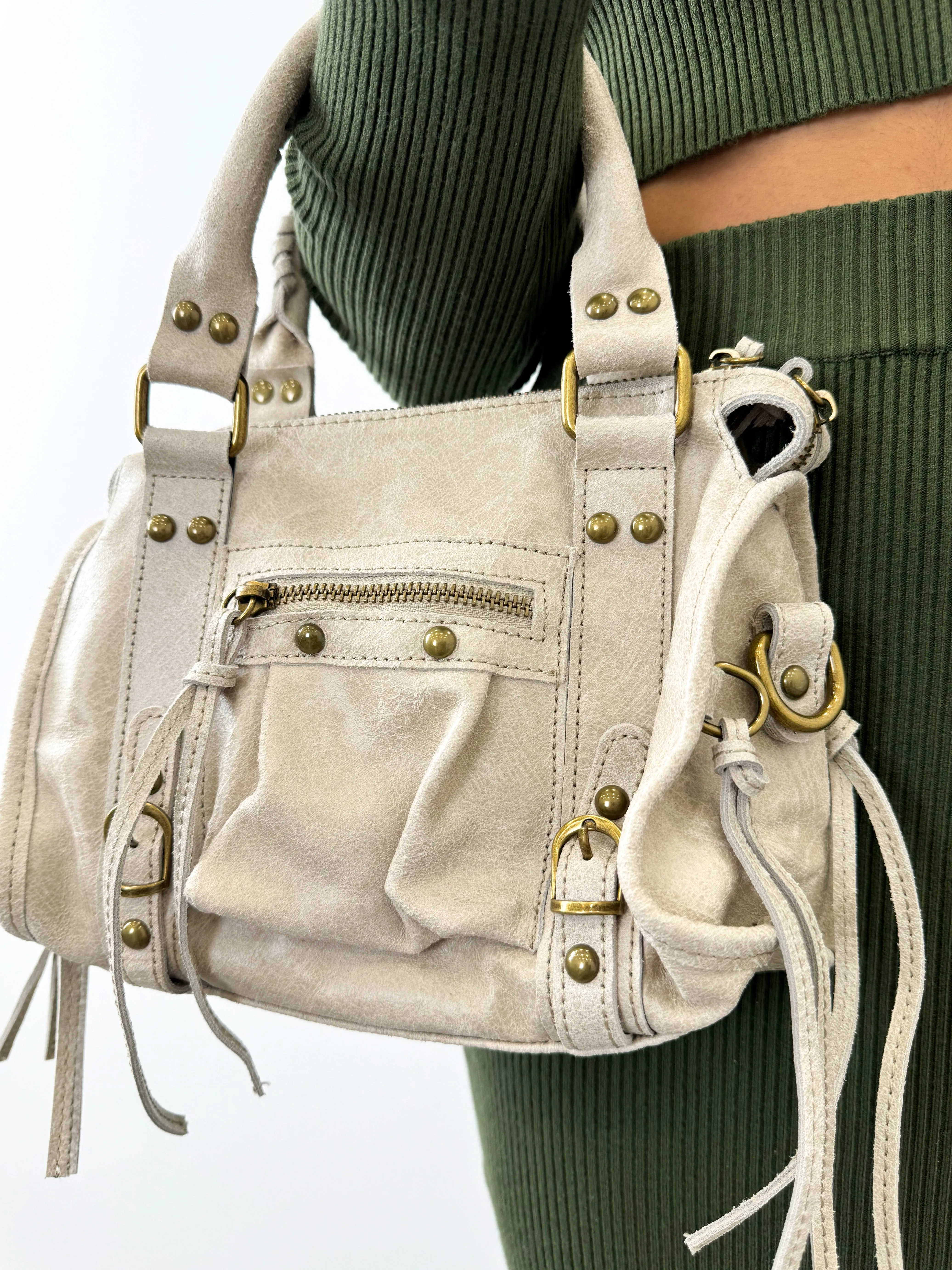 Bolso hebillas piel mate crema sold by Sorellas product image thumbnail 2
