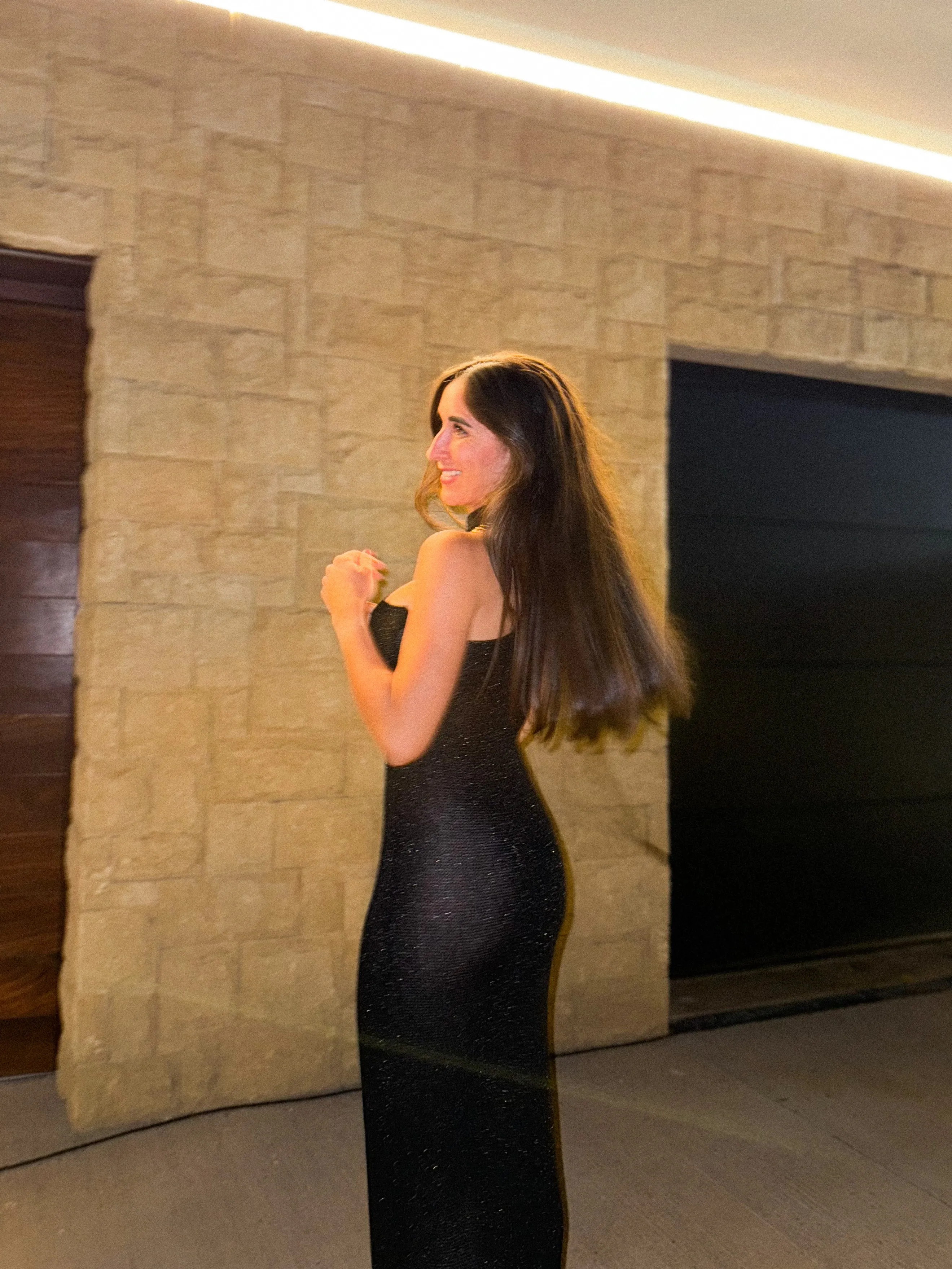 Vestido punto choker negro sold by Sorellas product image thumbnail 2