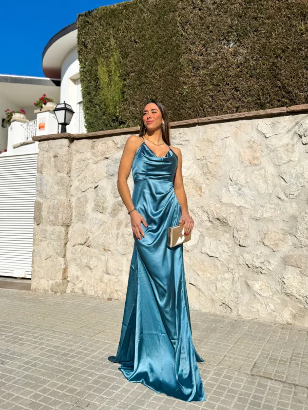 Vestido cascada raso petróleo sold by Sorellas