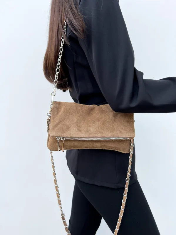 Bolso piel cadenas ante taupe sold by Sorellas