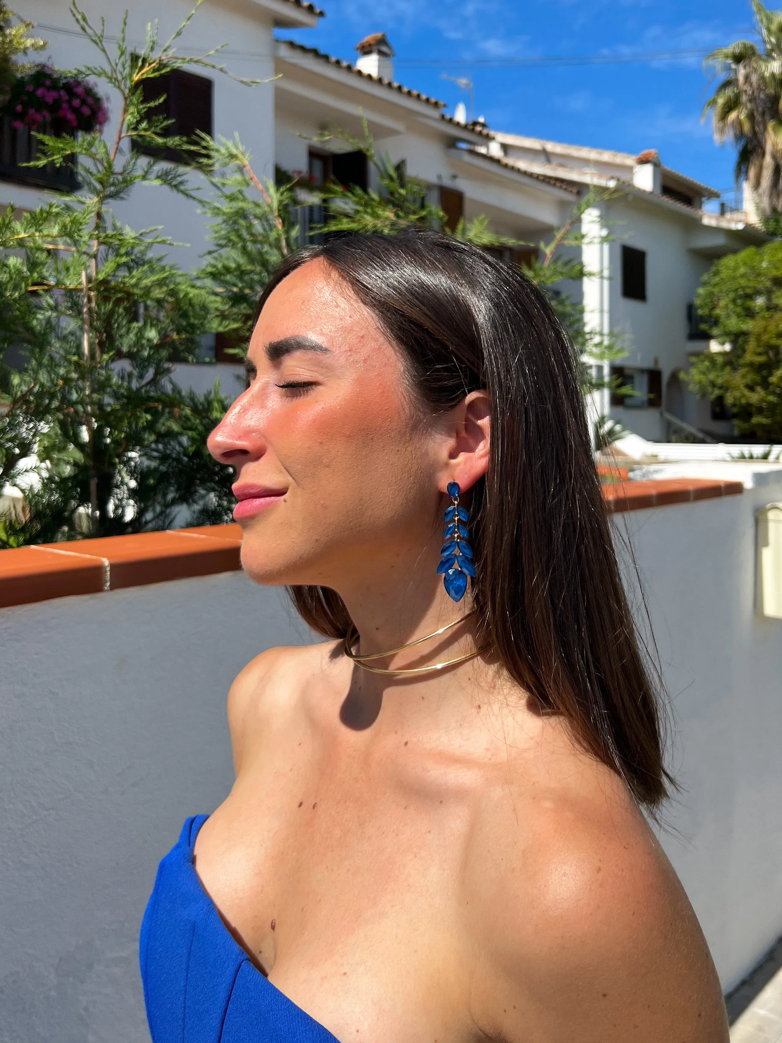 Pendientes hebra piedra azul sold by Sorellas